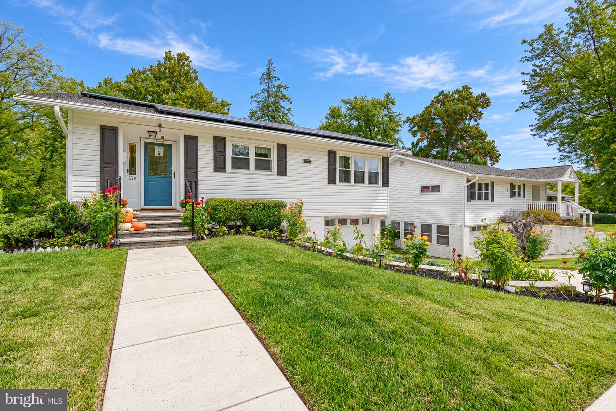 158 GREENMEADOW DRIVE