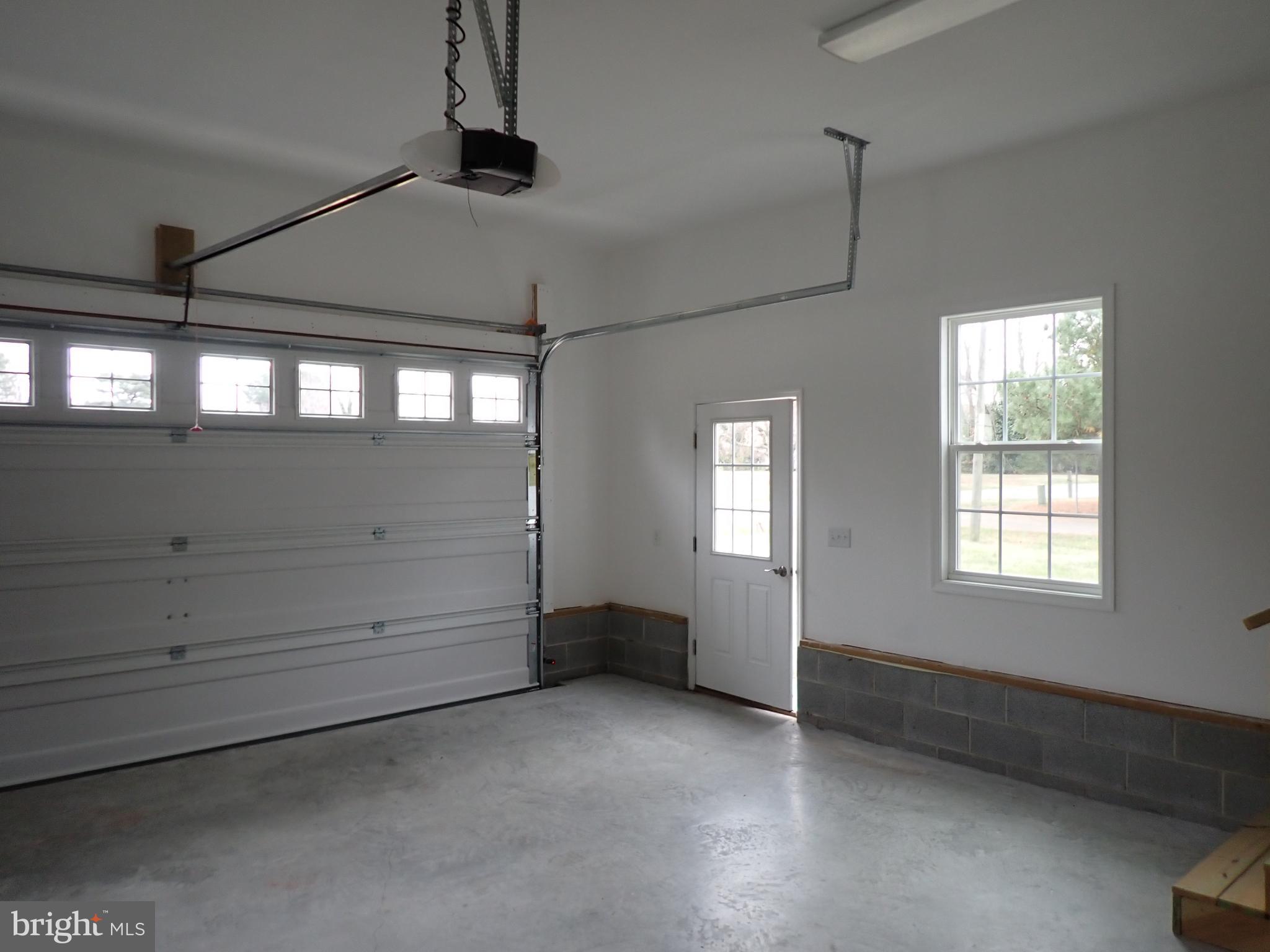 WESTMORELAND SHORES - Residential