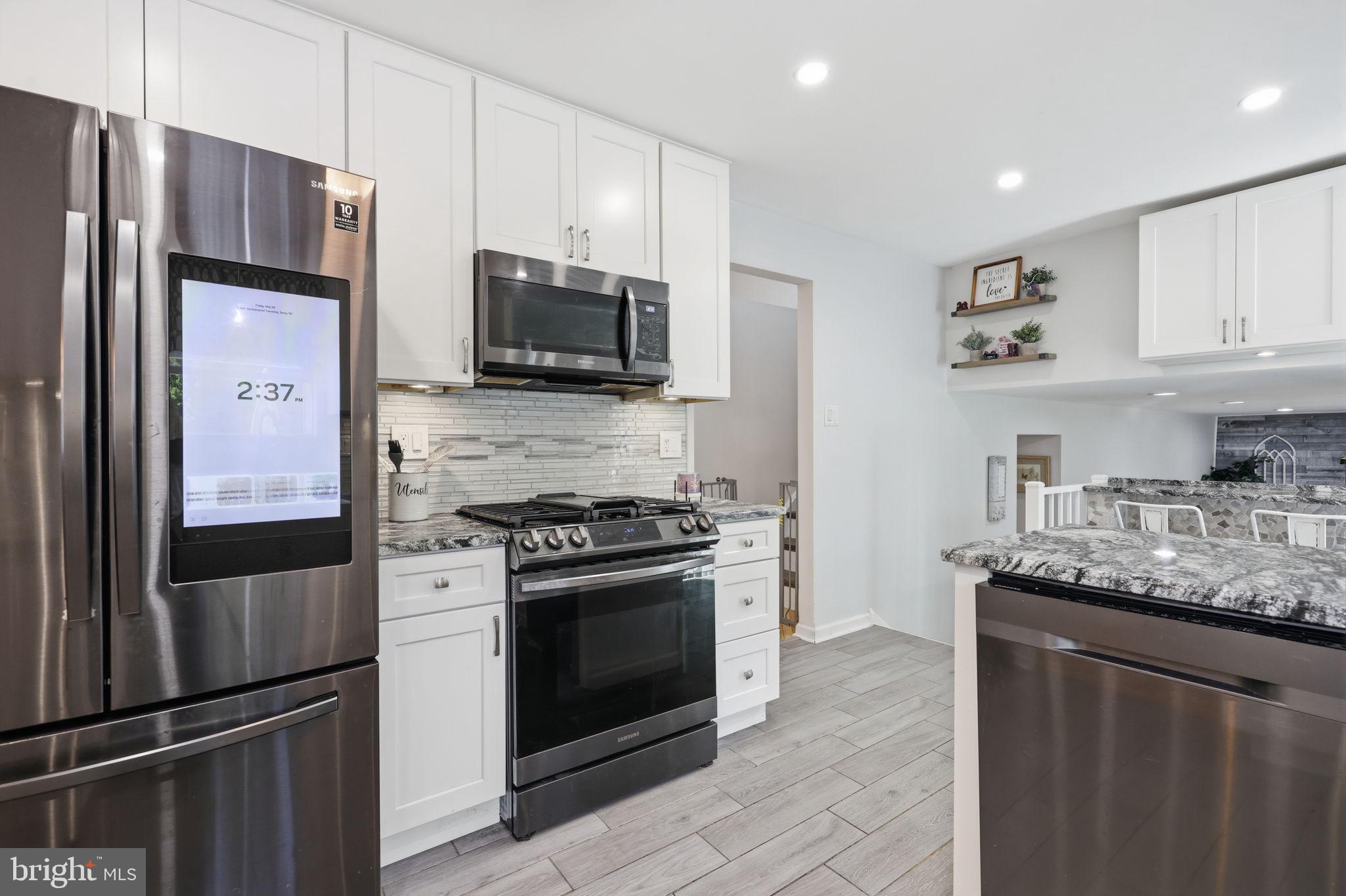 HUNTINGDON HOMES - Residential
