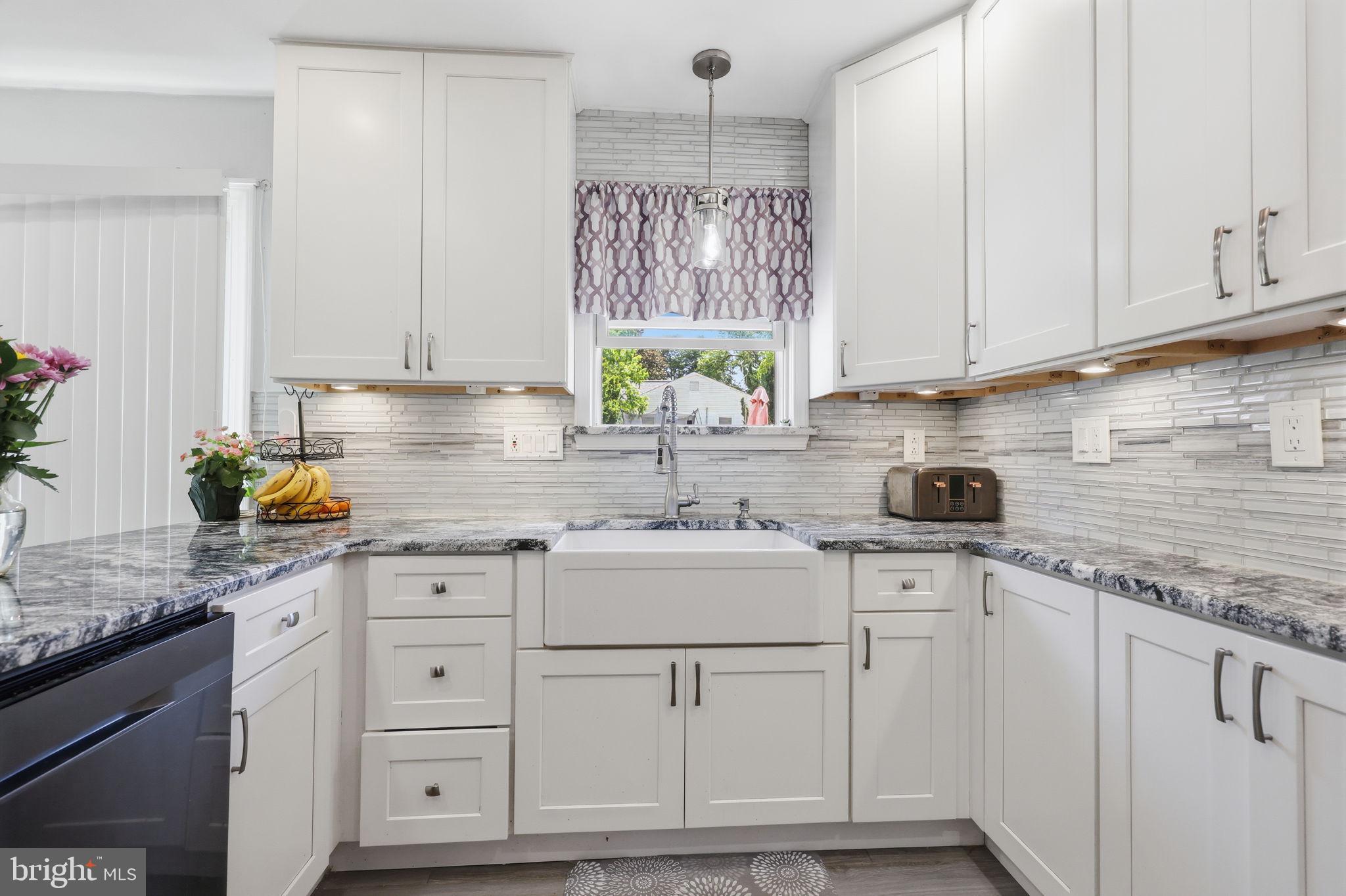 HUNTINGDON HOMES - Residential