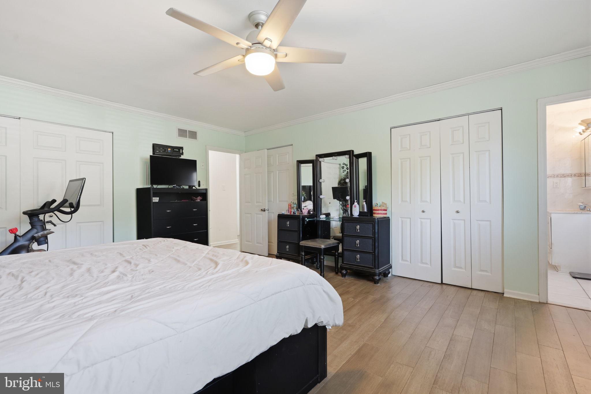 HUNTINGDON HOMES - Residential
