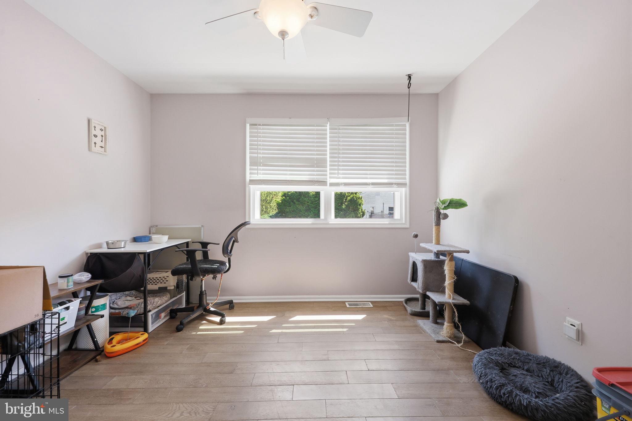 HUNTINGDON HOMES - Residential