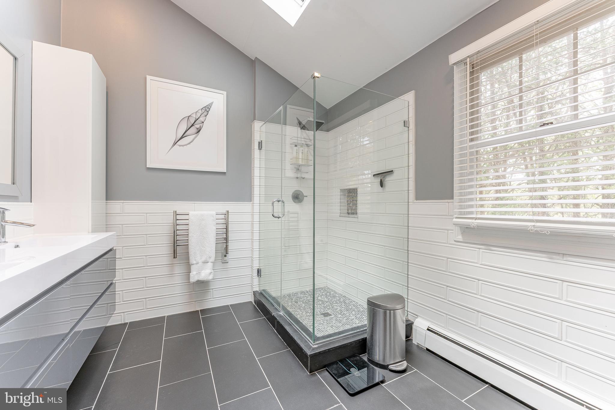 DAYLESFORD ESTATES - Residential