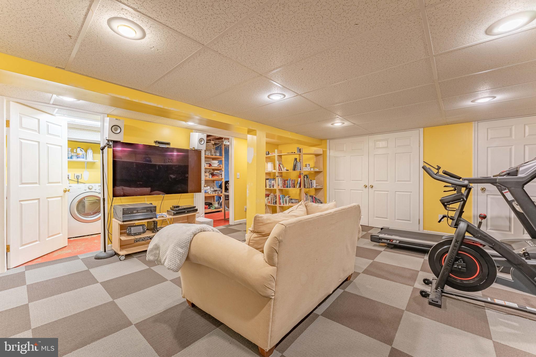 DAYLESFORD ESTATES - Residential