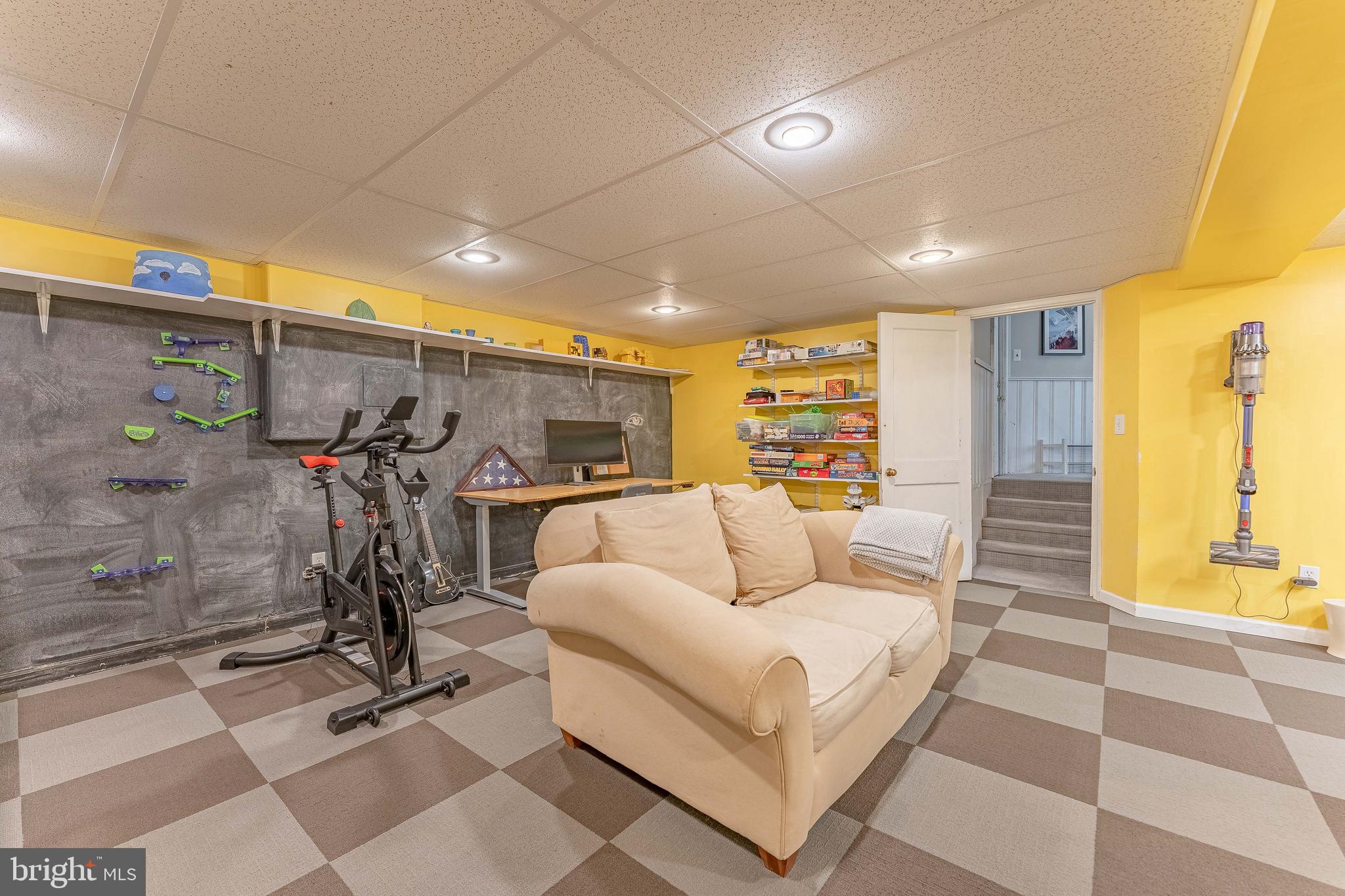 DAYLESFORD ESTATES - Residential