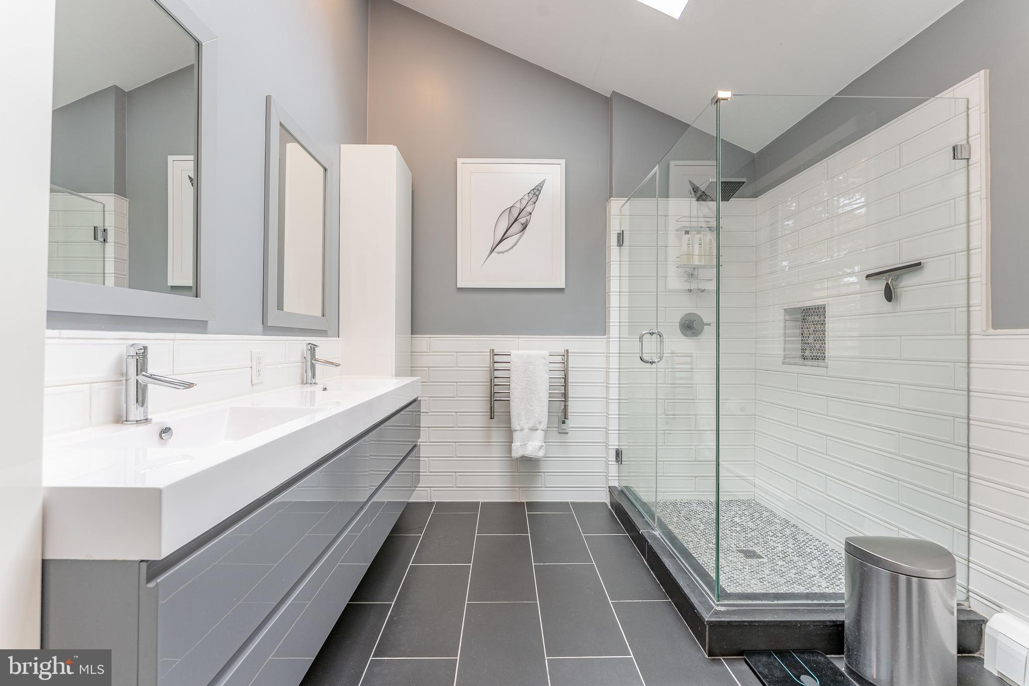 DAYLESFORD ESTATES - Residential