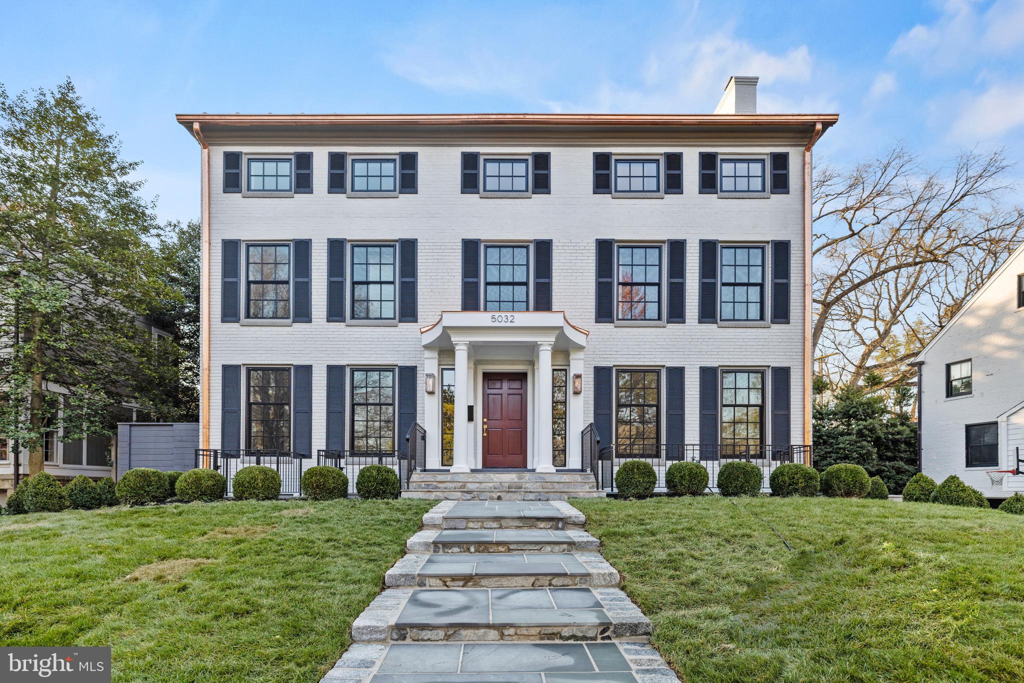 SPRING VALLEY - Residential