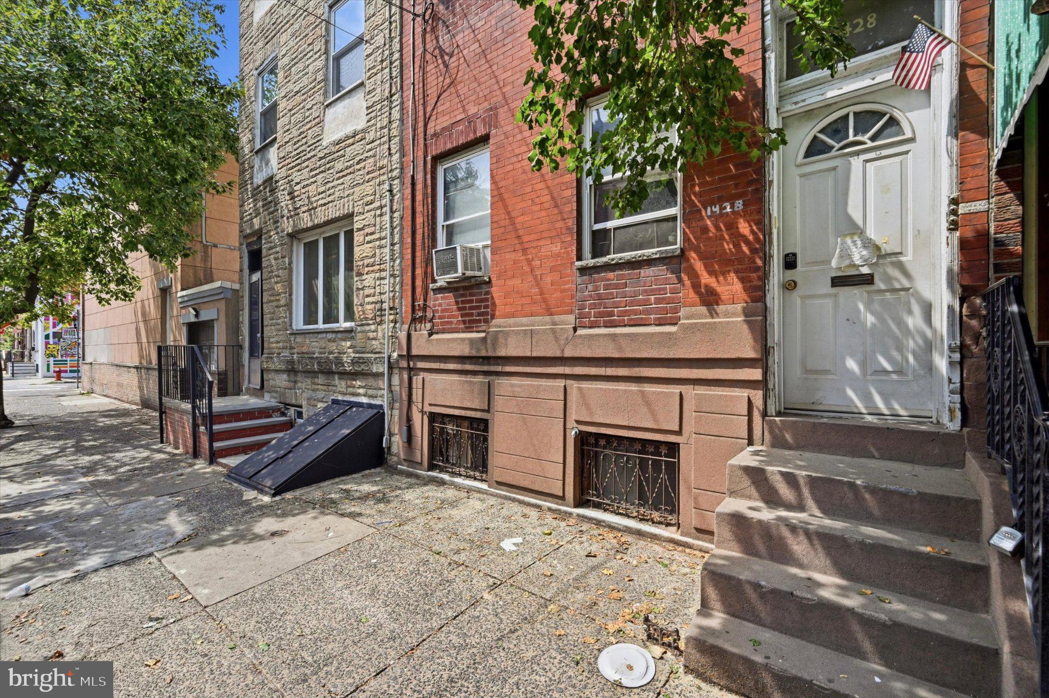 1428 S 10TH STREET