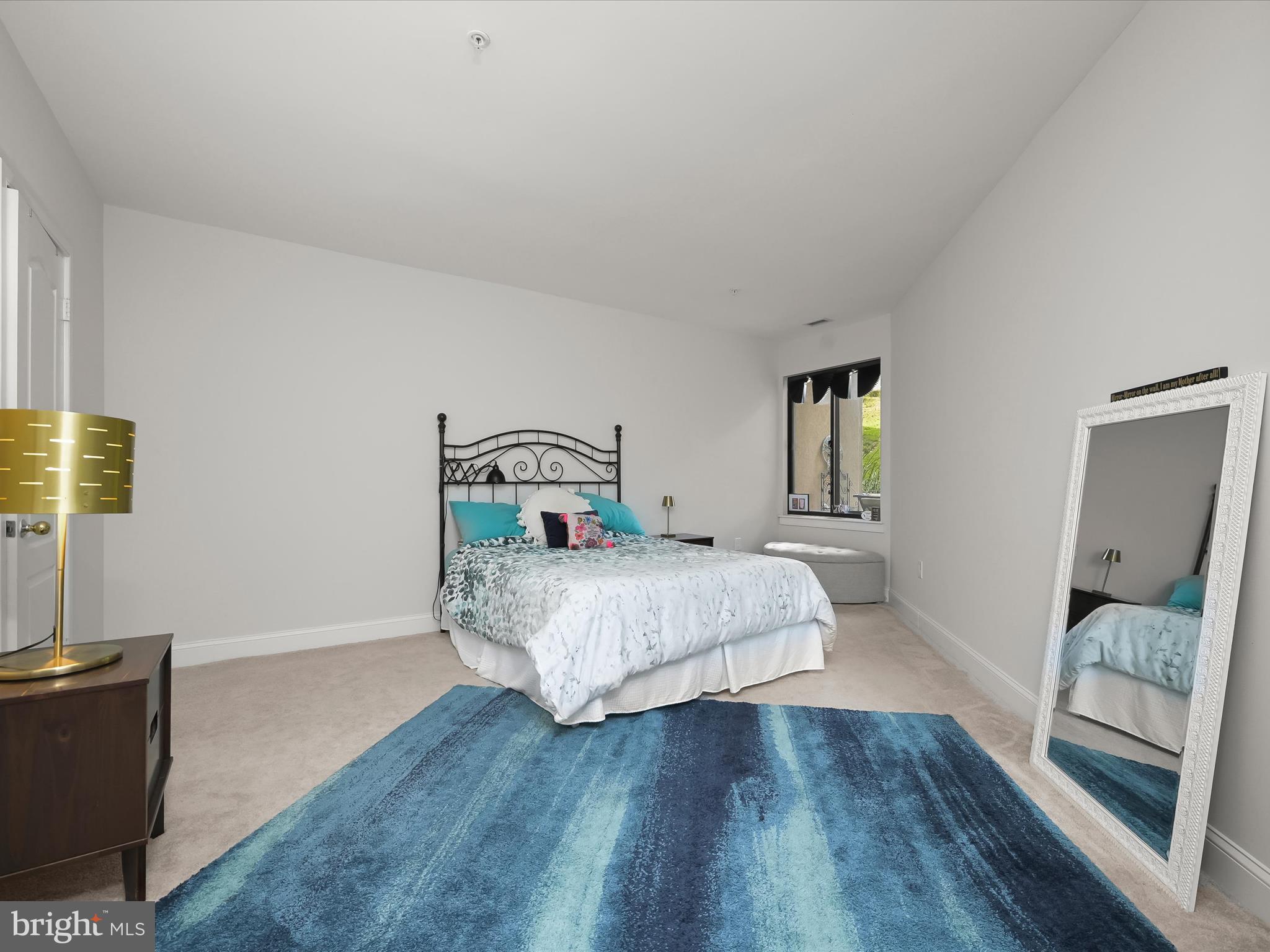 WATERMARK PLACE CONDOMINIUMS - Residential