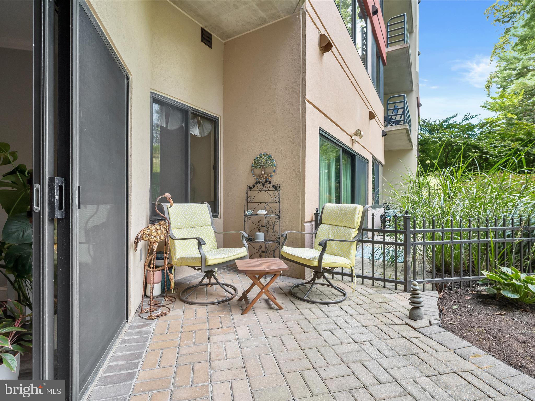 WATERMARK PLACE CONDOMINIUMS - Residential