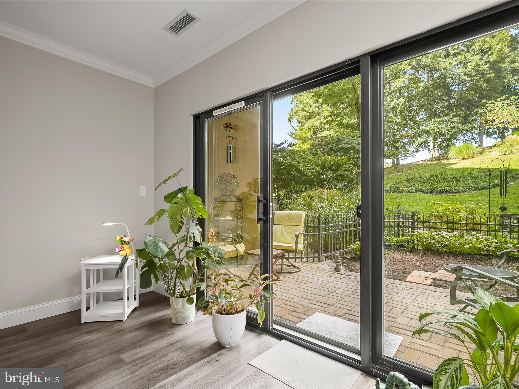 WATERMARK PLACE CONDOMINIUMS - Residential