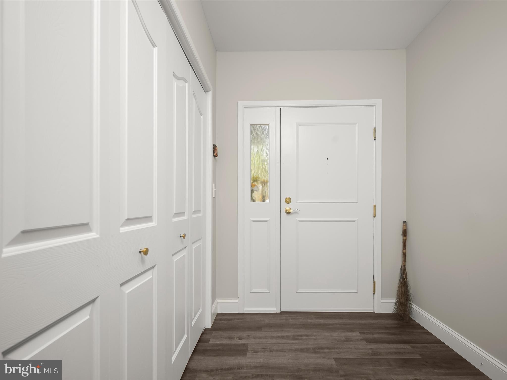 WATERMARK PLACE CONDOMINIUMS - Residential