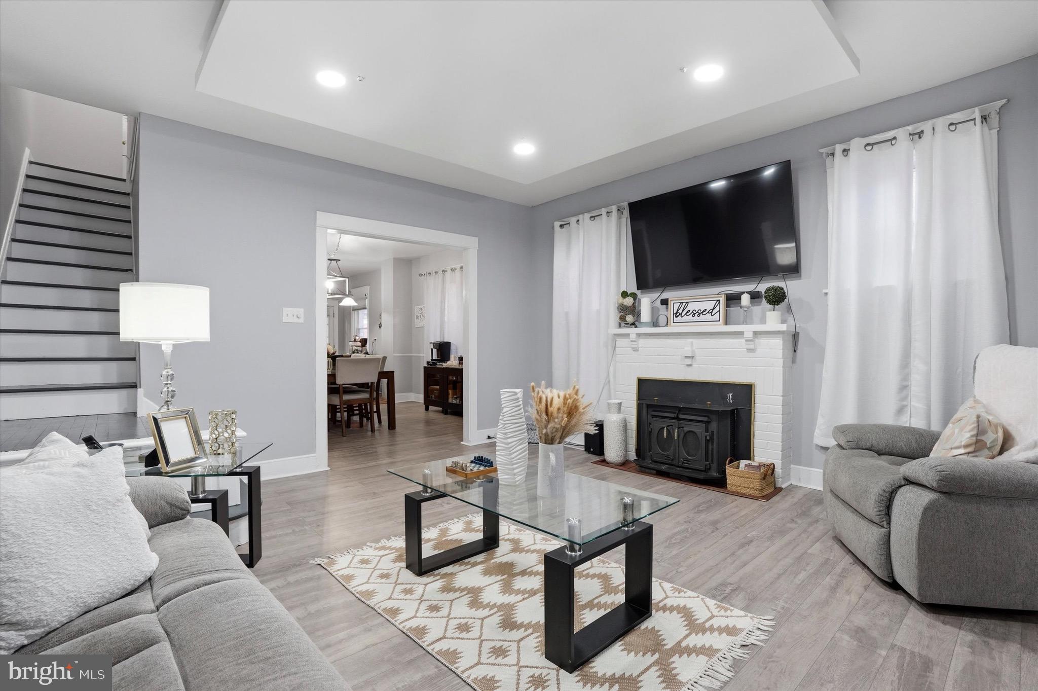 PHILADELPHIA - Residential