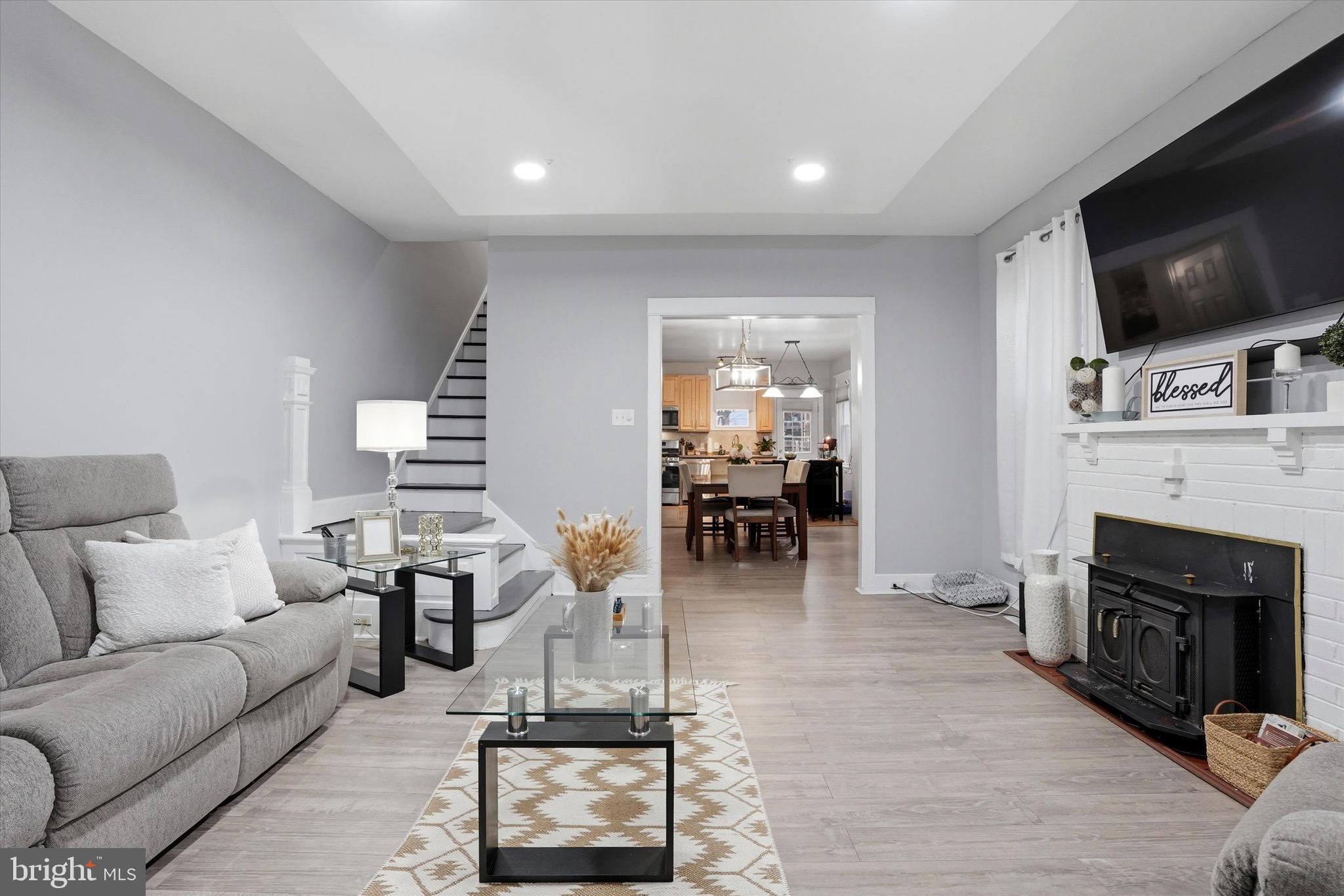 PHILADELPHIA - Residential