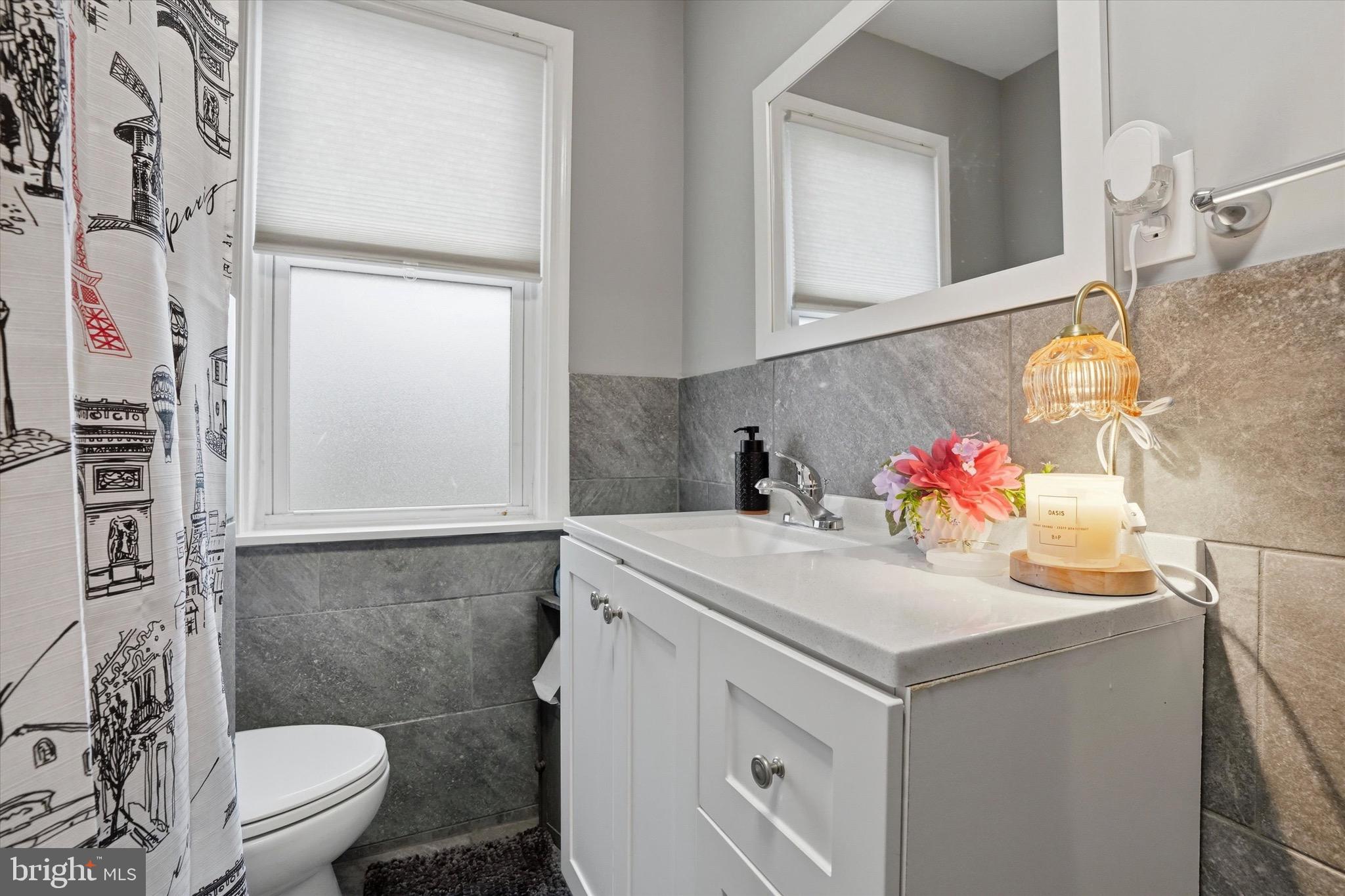 PHILADELPHIA - Residential