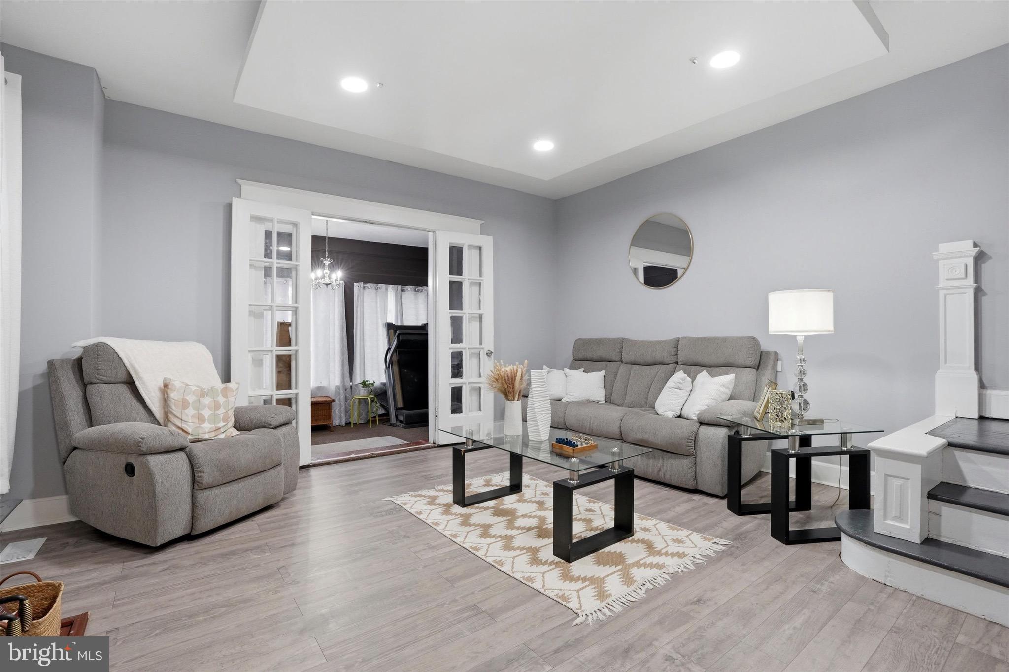 PHILADELPHIA - Residential