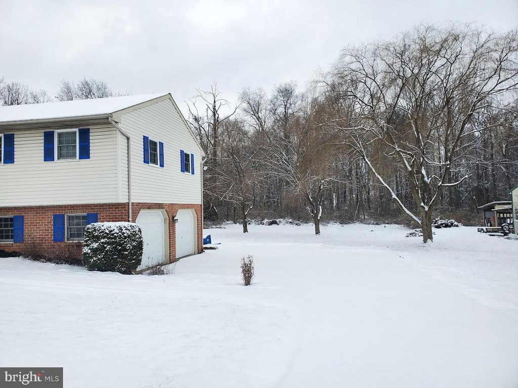 Photo of 65 Freys Road, ELIZABETHTOWN, PA 17022 (MLS # PALA2062596)
