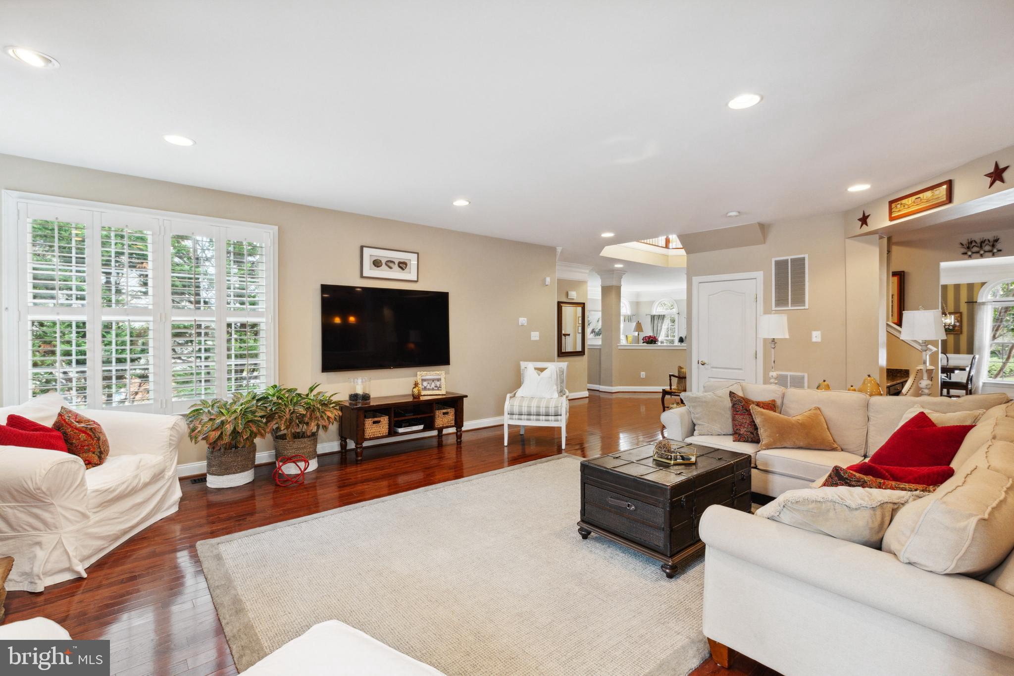 LANSDOWNE ON THE POTOMAC - Residential