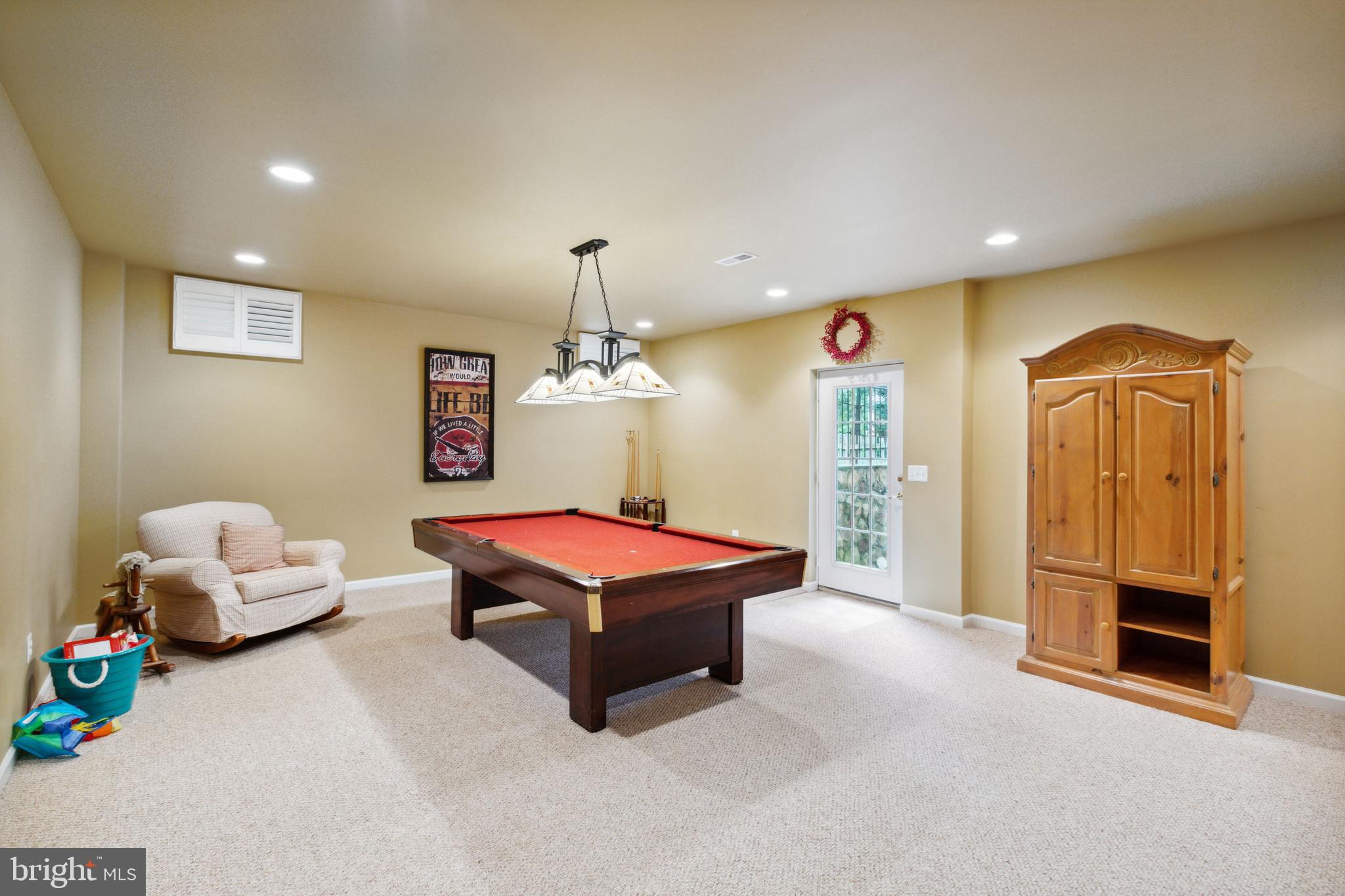 LANSDOWNE ON THE POTOMAC - Residential