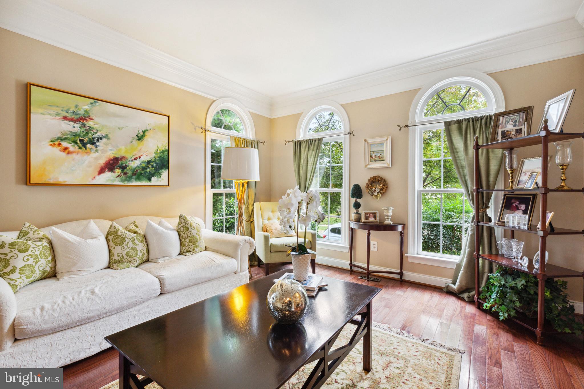 LANSDOWNE ON THE POTOMAC - Residential