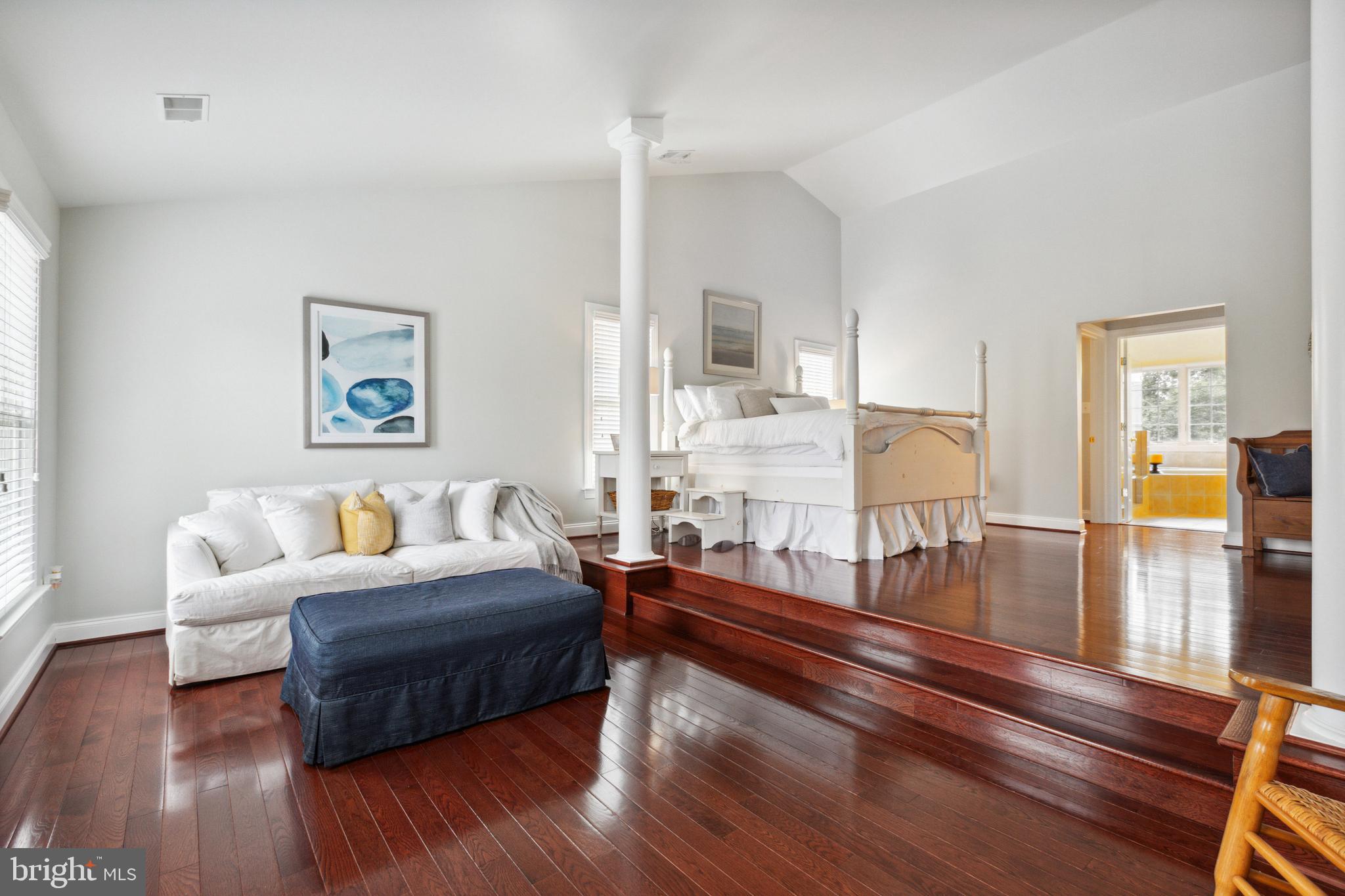 LANSDOWNE ON THE POTOMAC - Residential