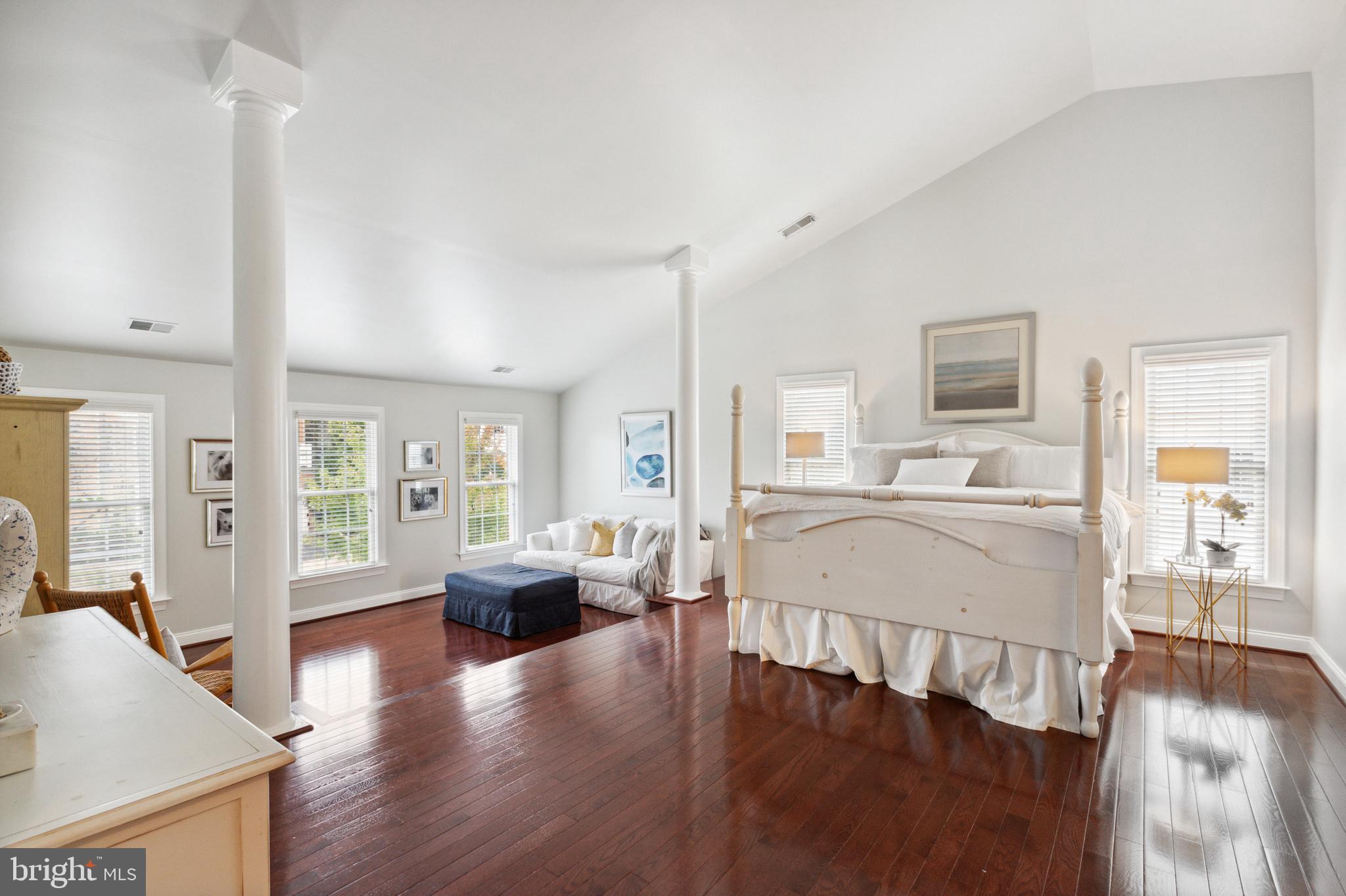 LANSDOWNE ON THE POTOMAC - Residential