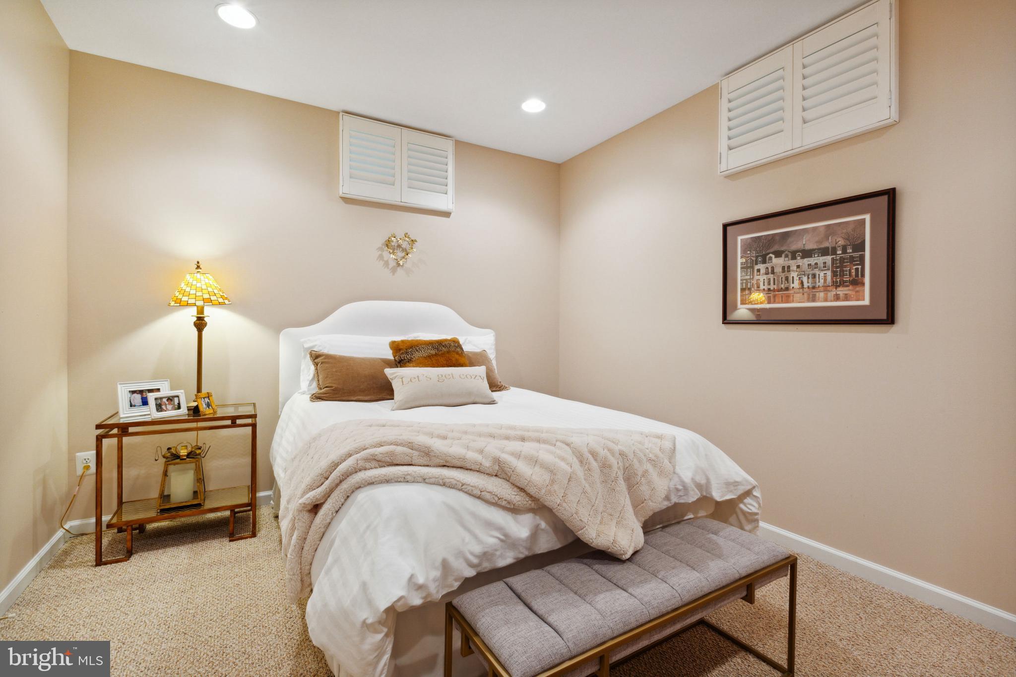 LANSDOWNE ON THE POTOMAC - Residential