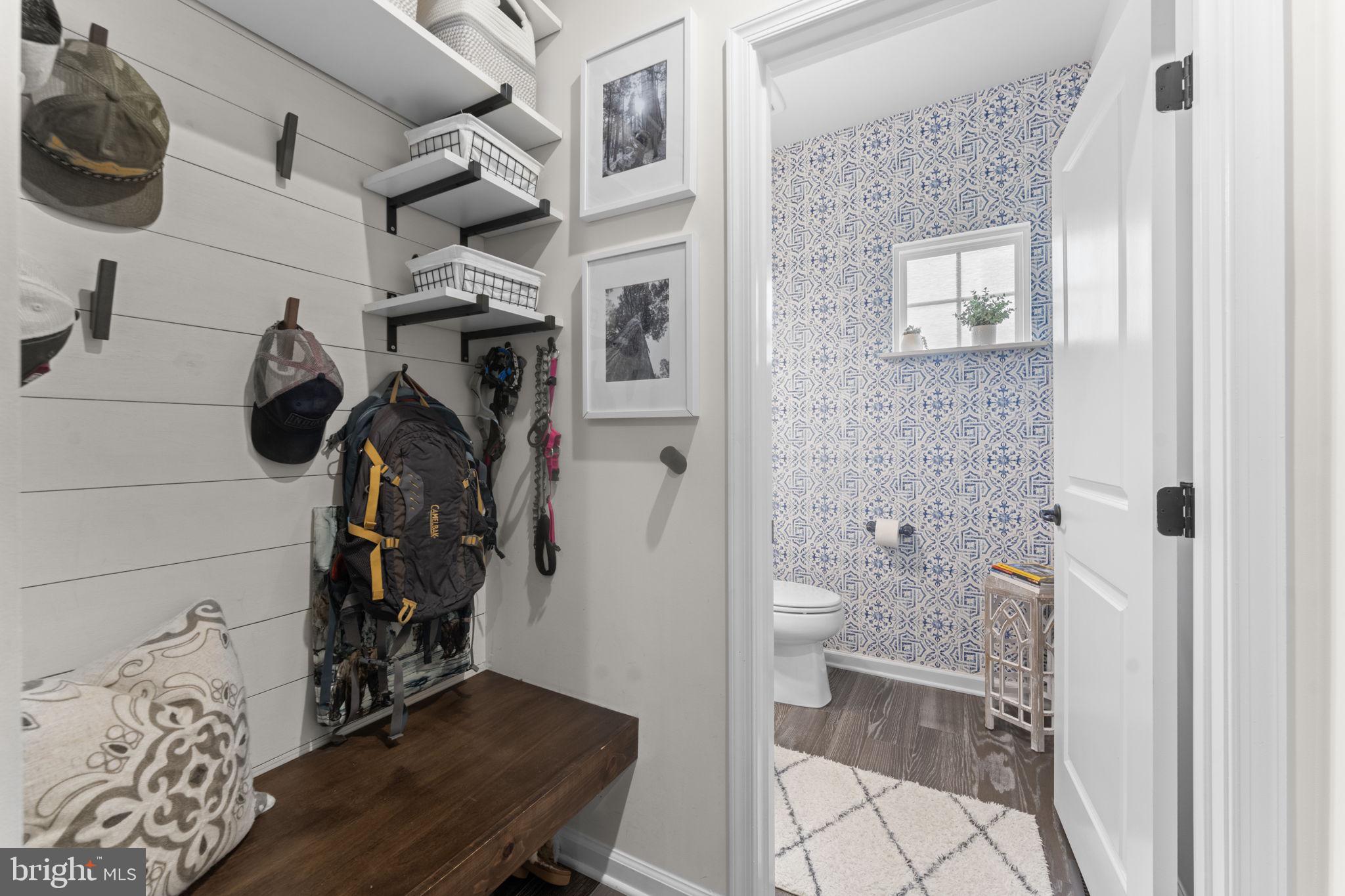 MAY'S QUARTER - Residential