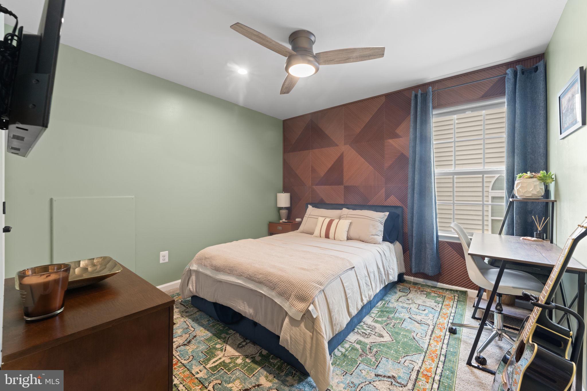 MAY'S QUARTER - Residential