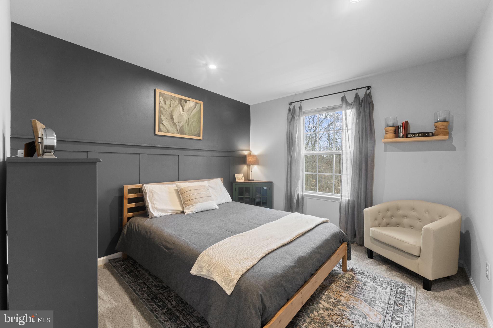 MAY'S QUARTER - Residential