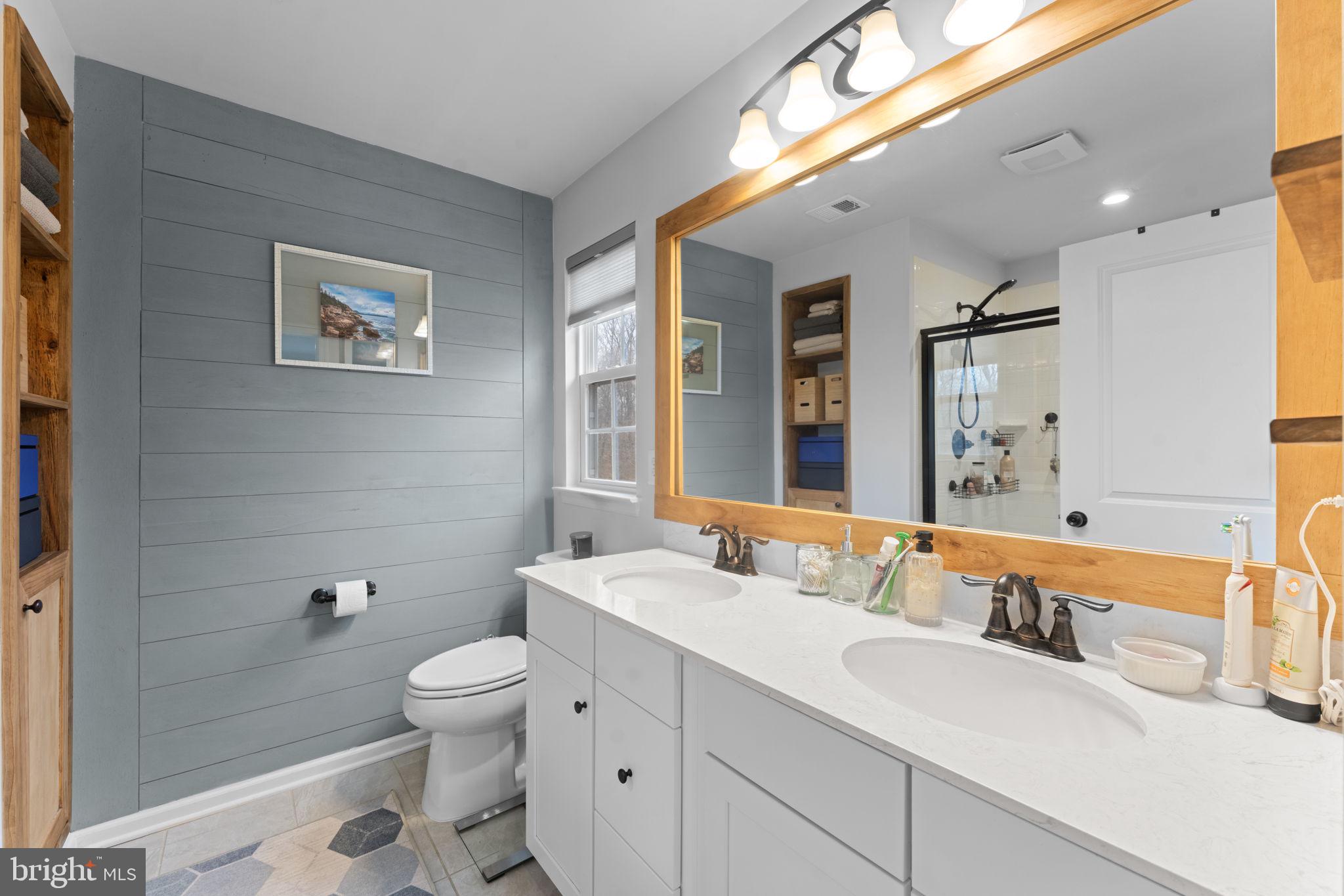 MAY'S QUARTER - Residential