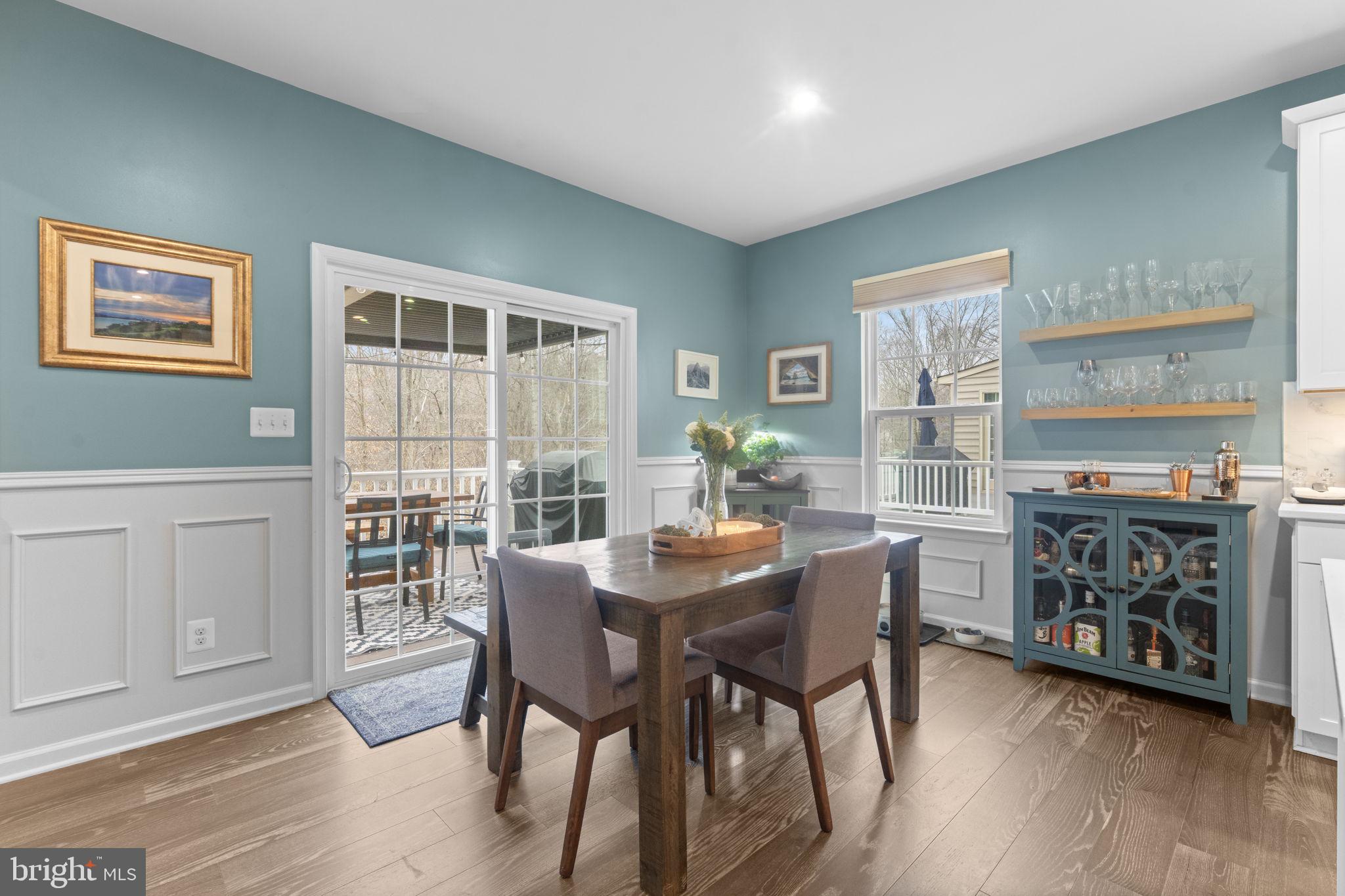 MAY'S QUARTER - Residential