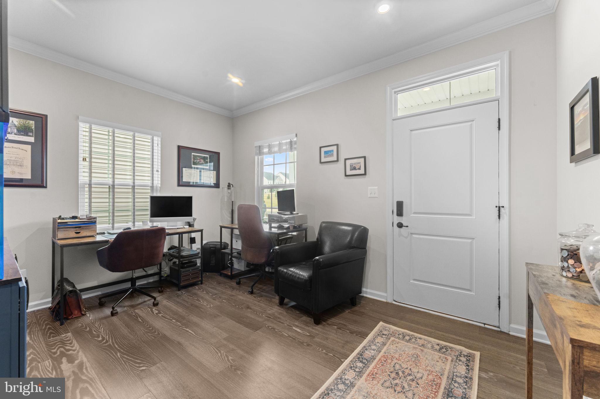 MAY'S QUARTER - Residential