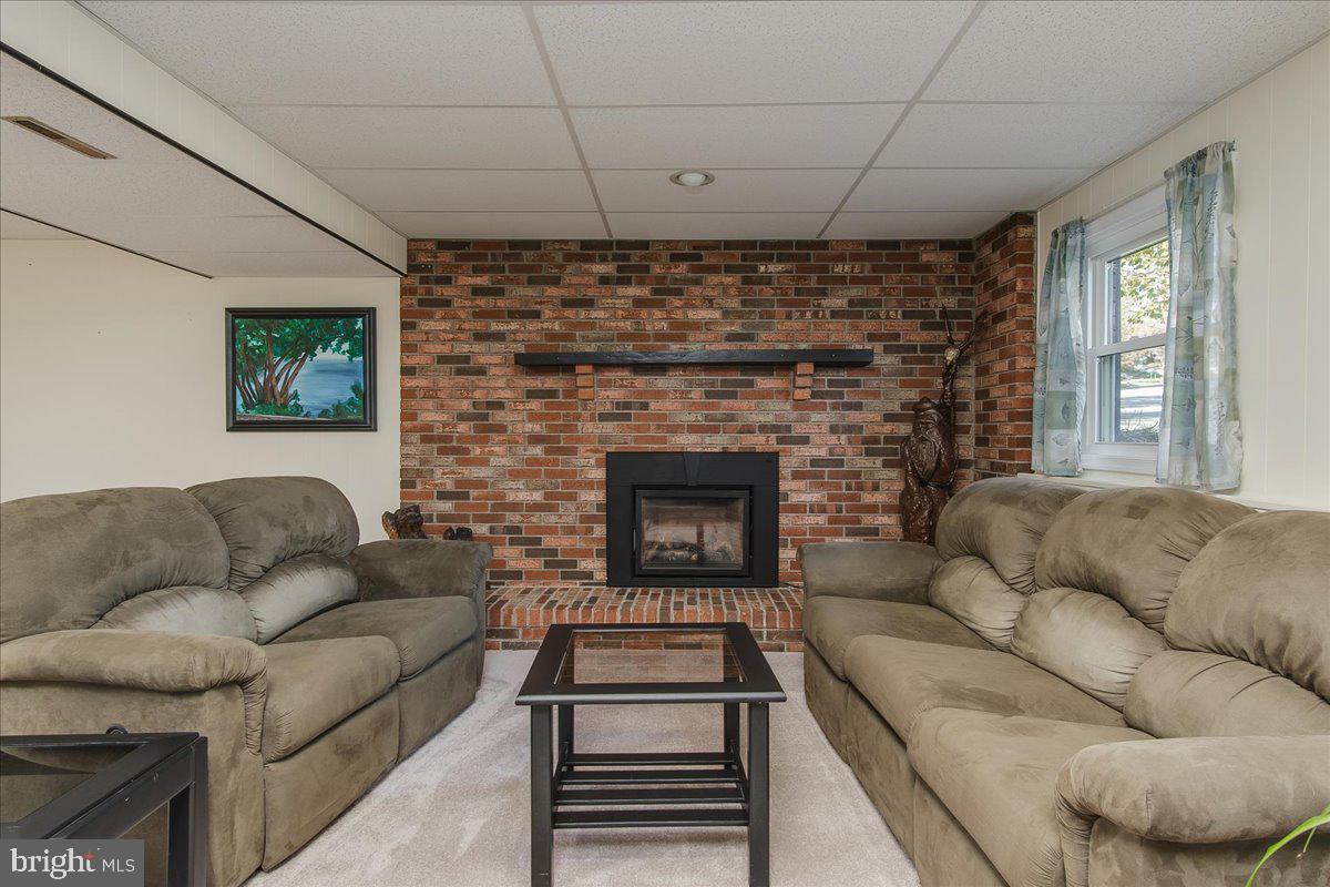 HILLTOP - Residential