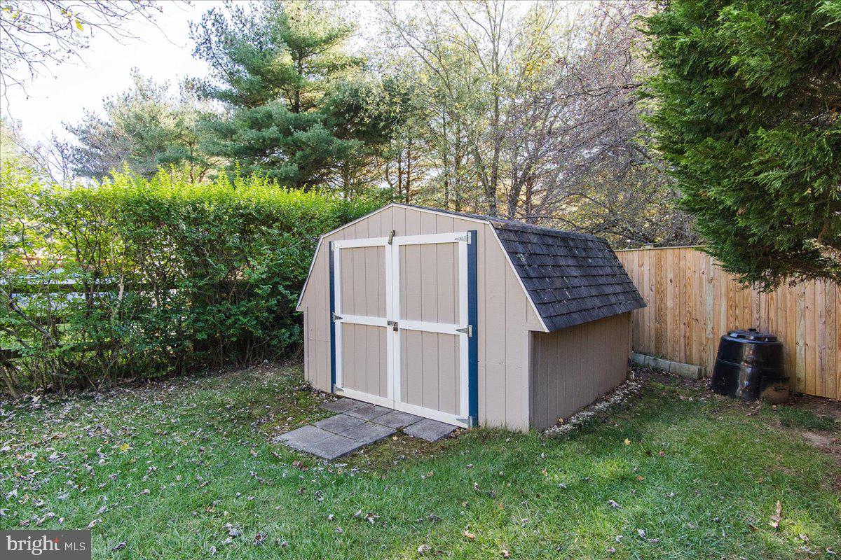 HILLTOP - Residential