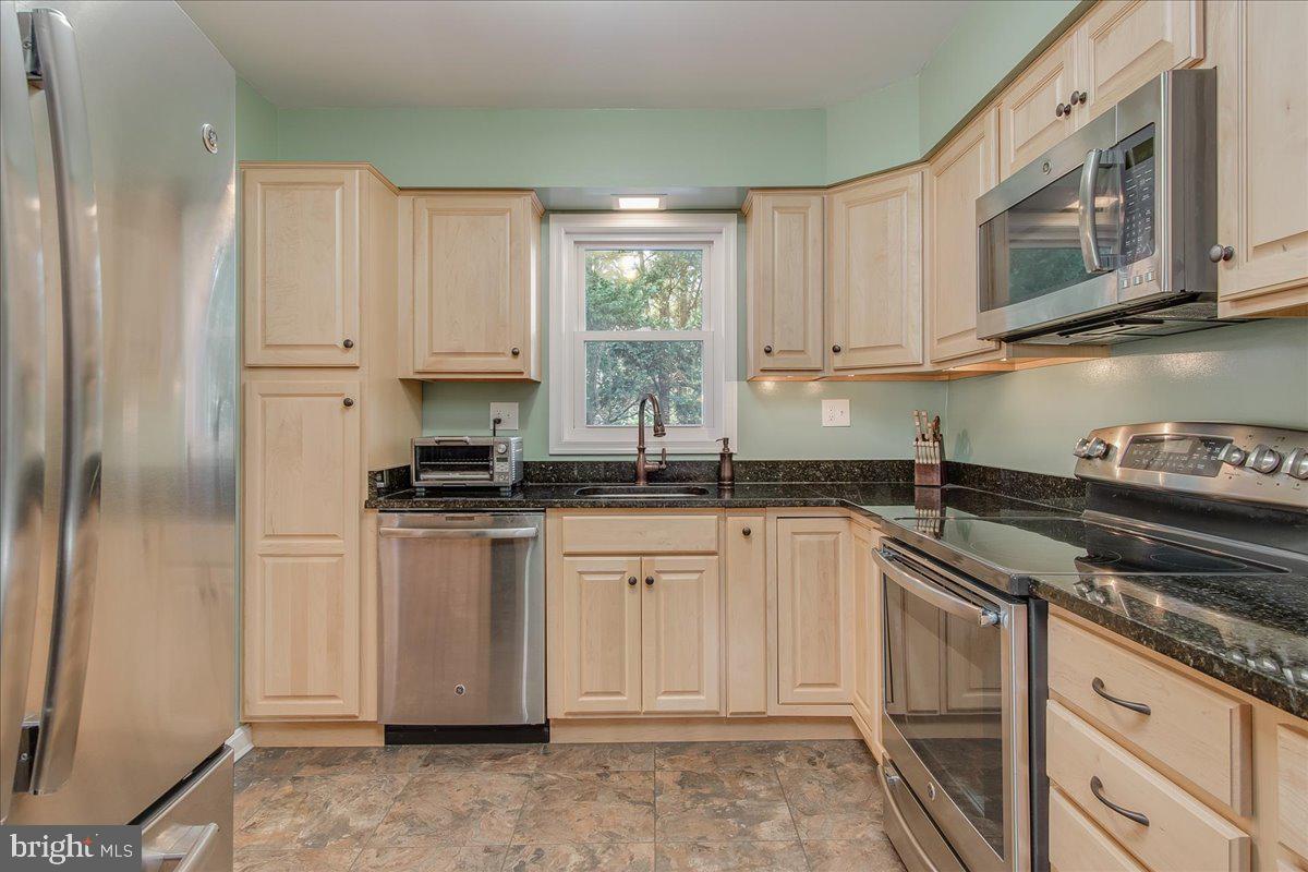 HILLTOP - Residential