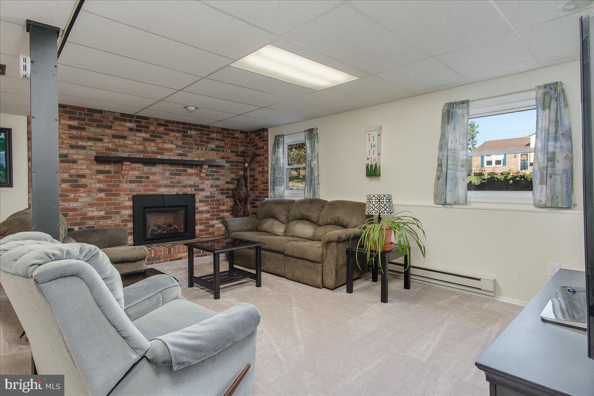 HILLTOP - Residential