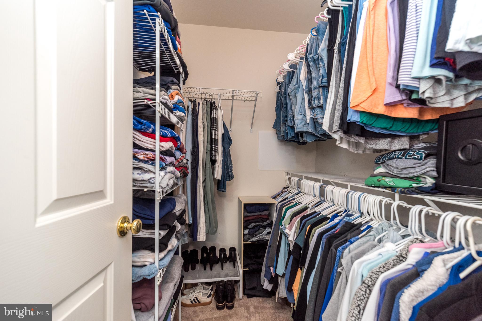 VALLEY VIEW ESTS - Residential