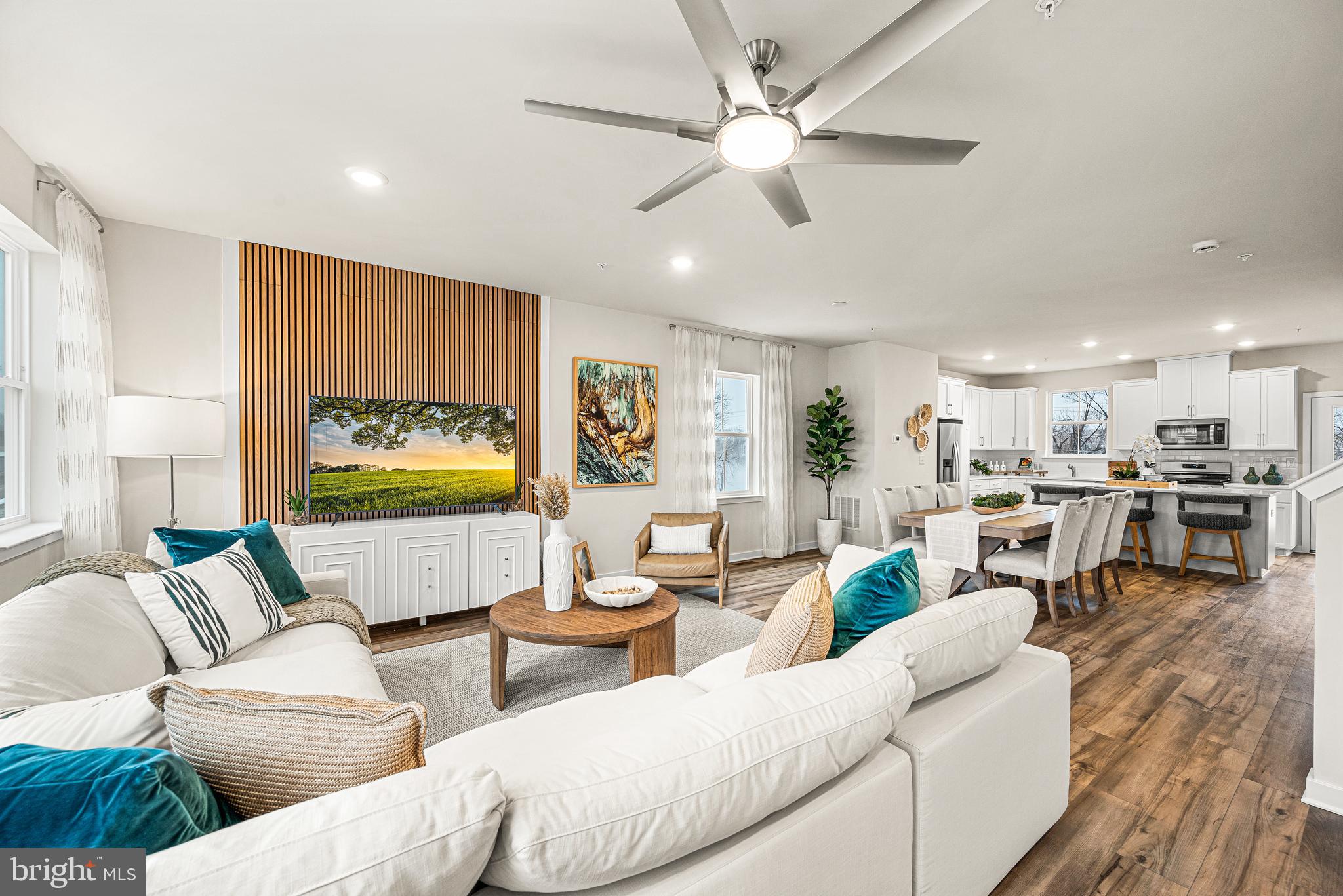 RIVER POINTE - Residential