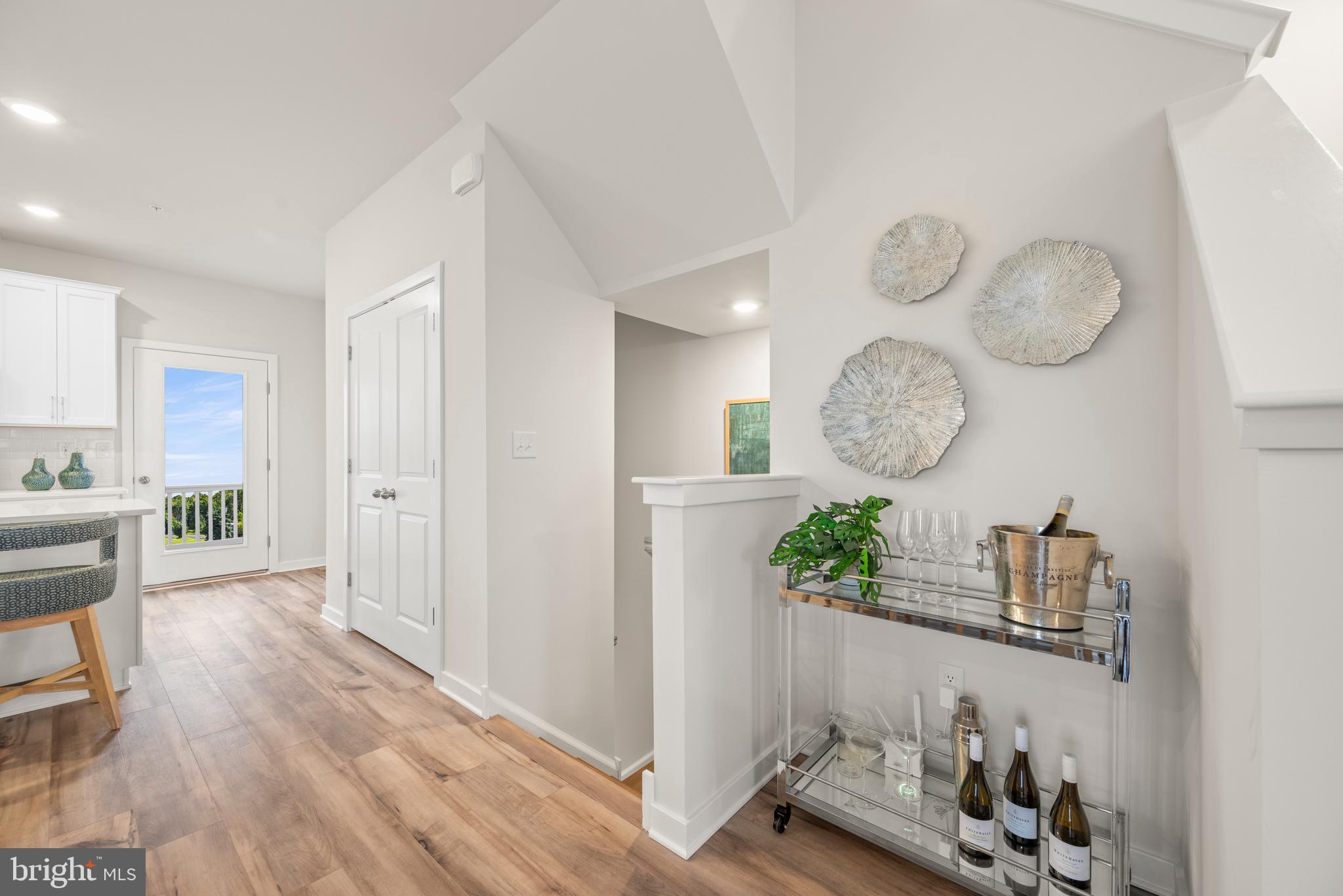 RIVER POINTE - Residential