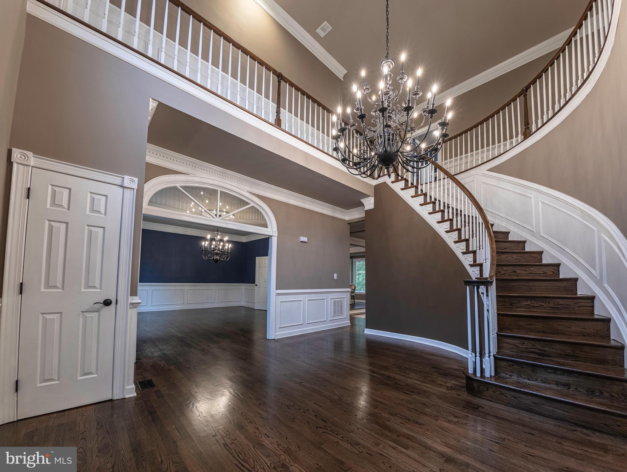 WOLF RUN - Residential