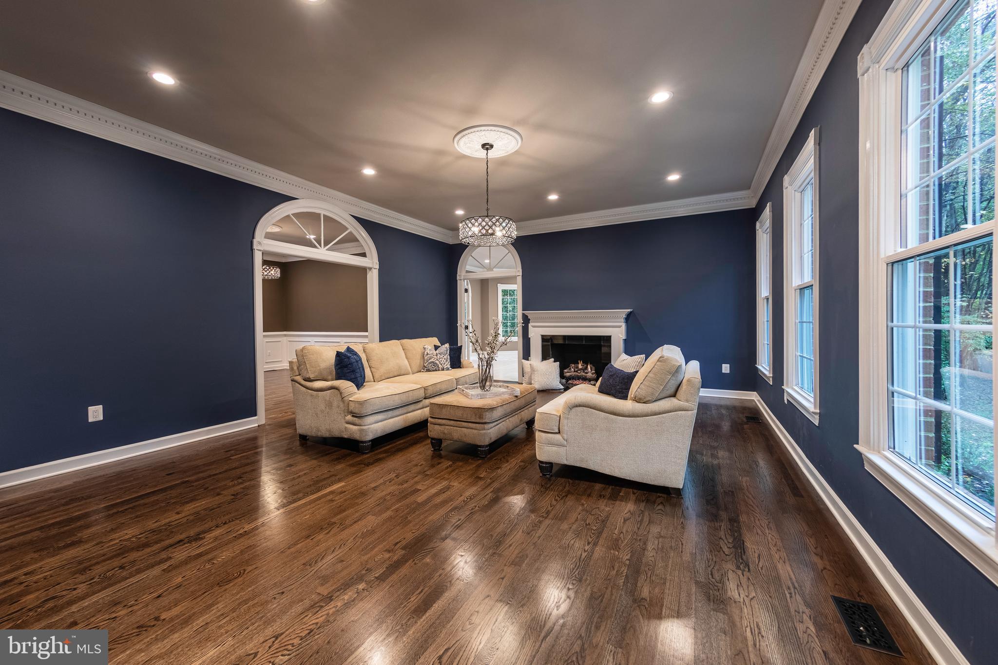 WOLF RUN - Residential