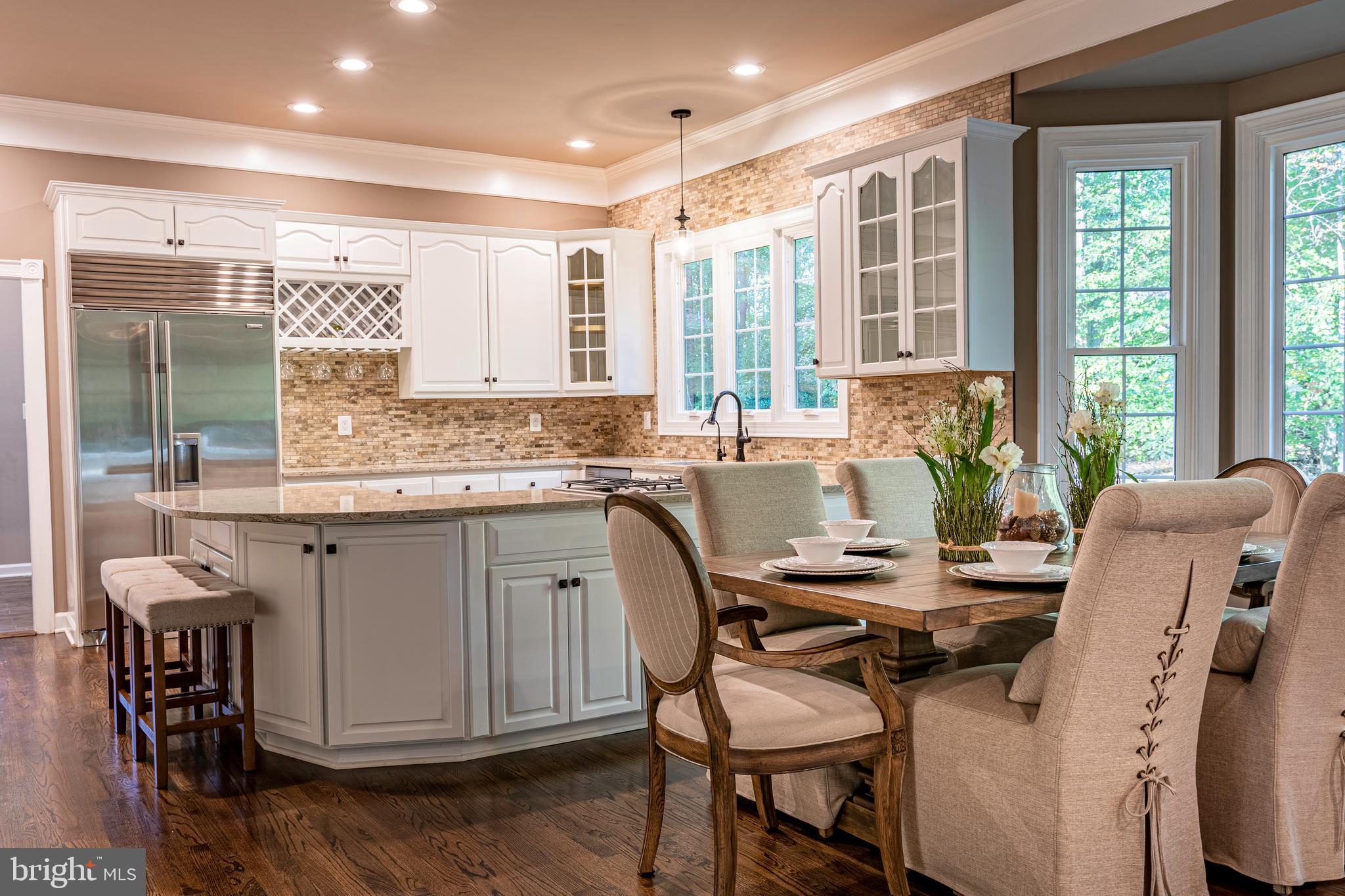 WOLF RUN - Residential