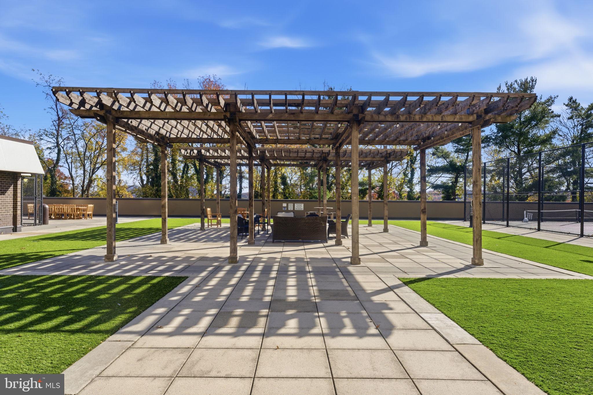 TEMPLETON OF ALEXANDRIA - Residential