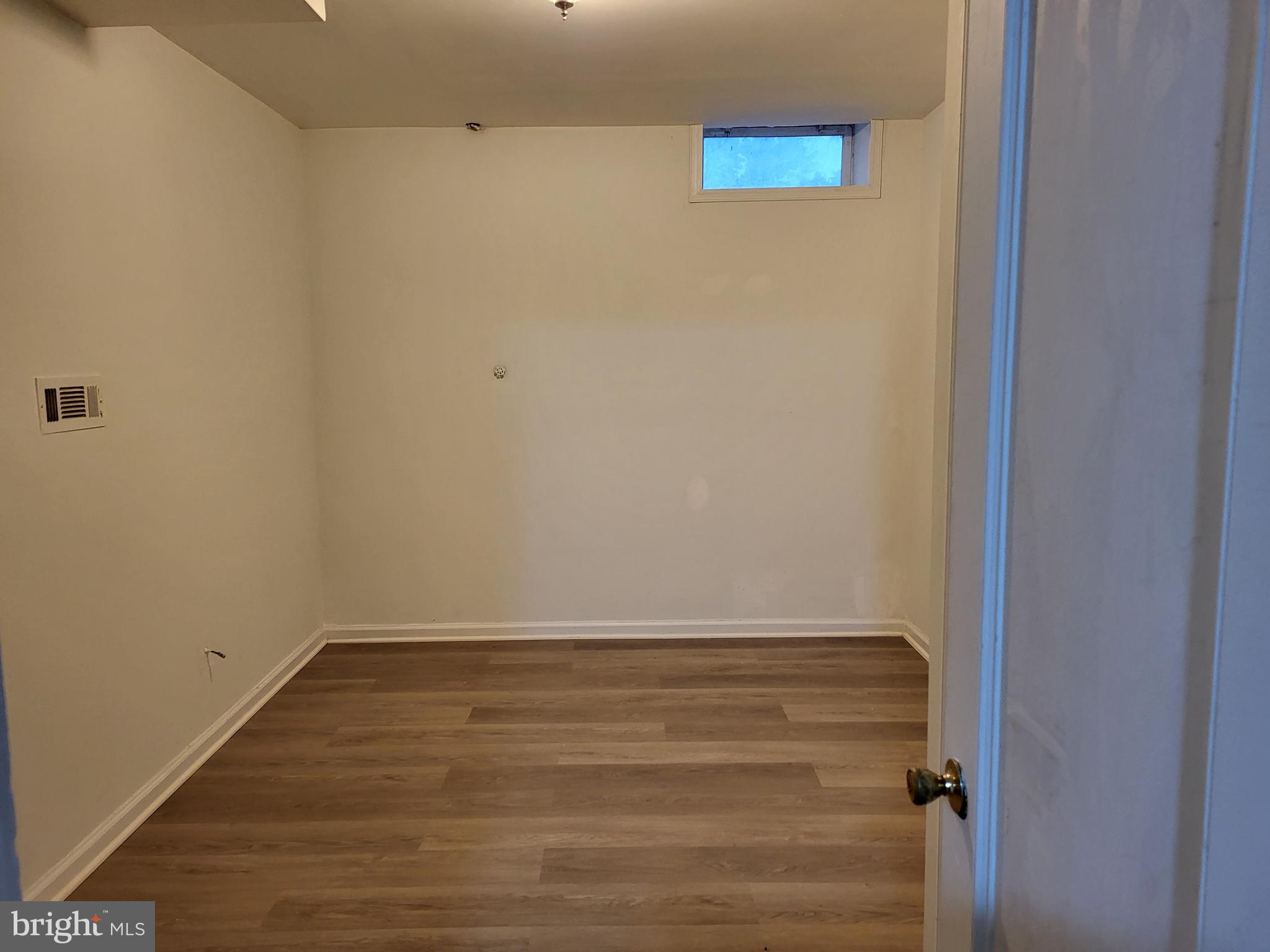 DORCHESTER ESTATES - Residential