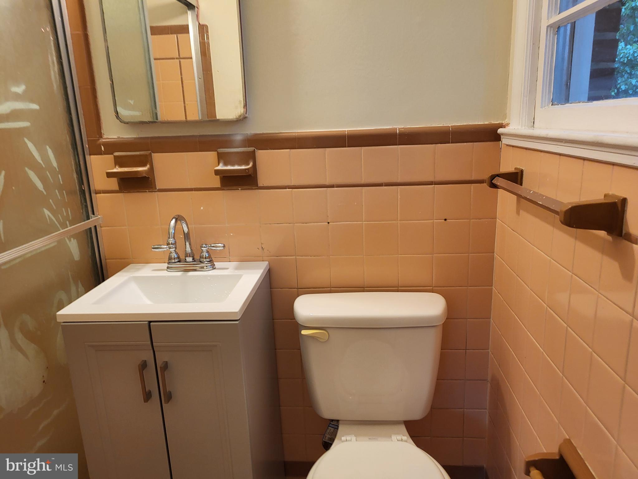 DORCHESTER ESTATES - Residential