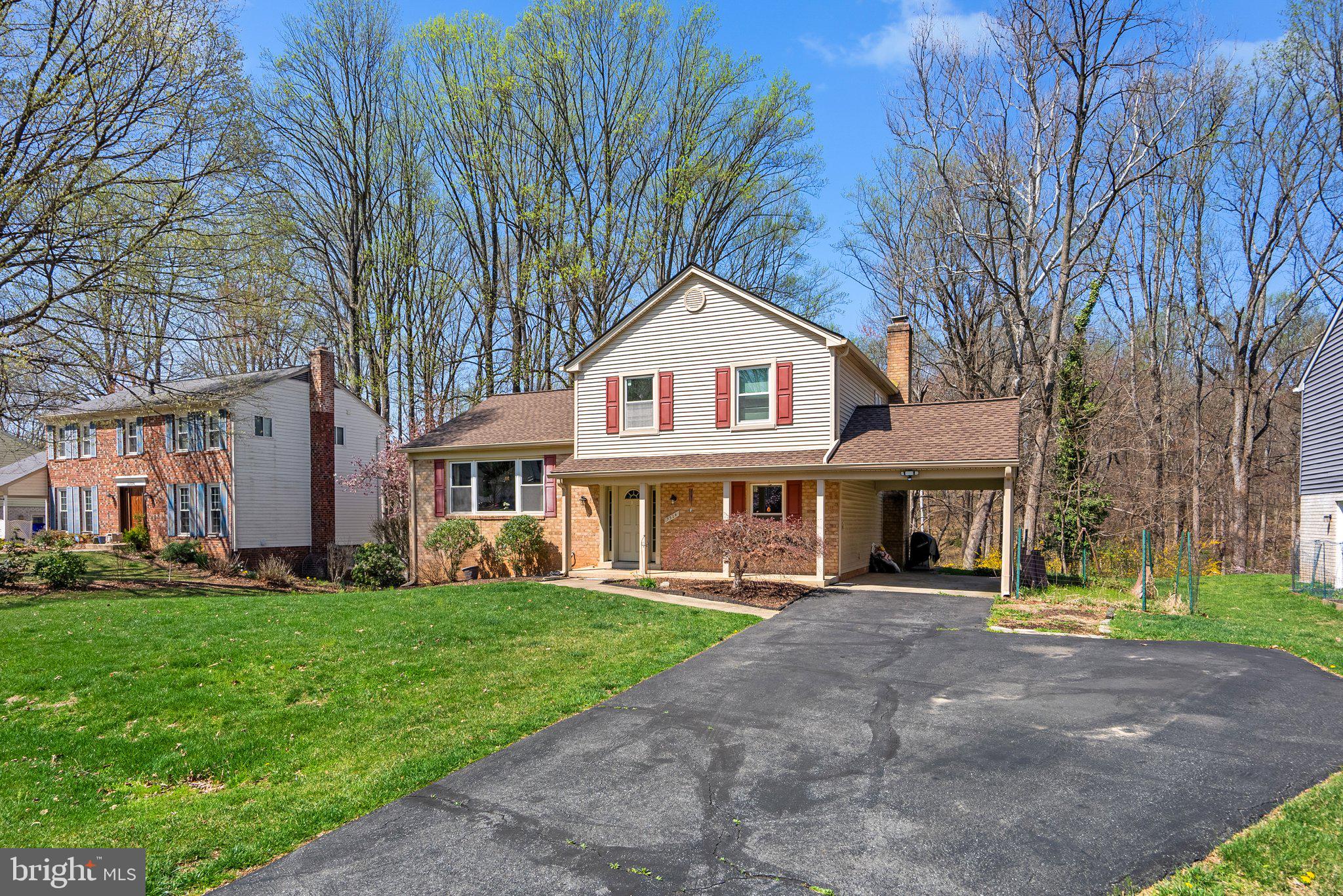 BROOKEVILLE KNOLLS - Residential