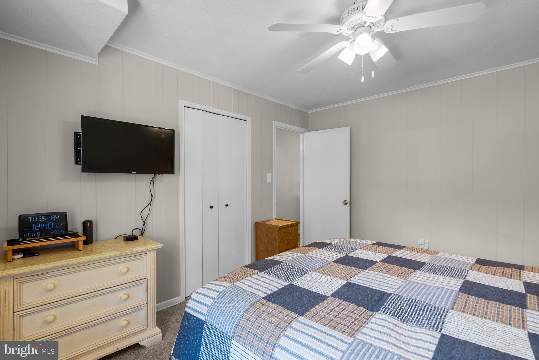 BROOKEVILLE KNOLLS - Residential