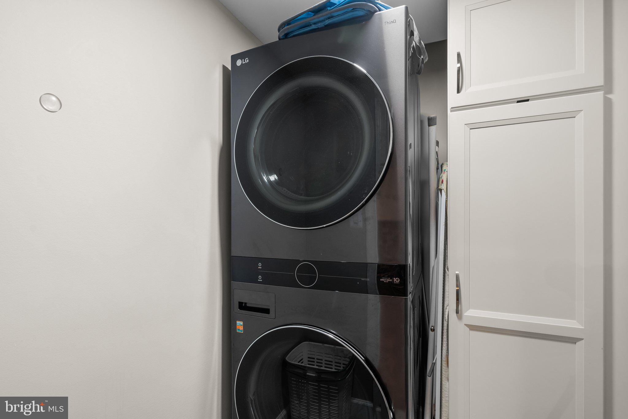 BROOKEVILLE KNOLLS - Residential