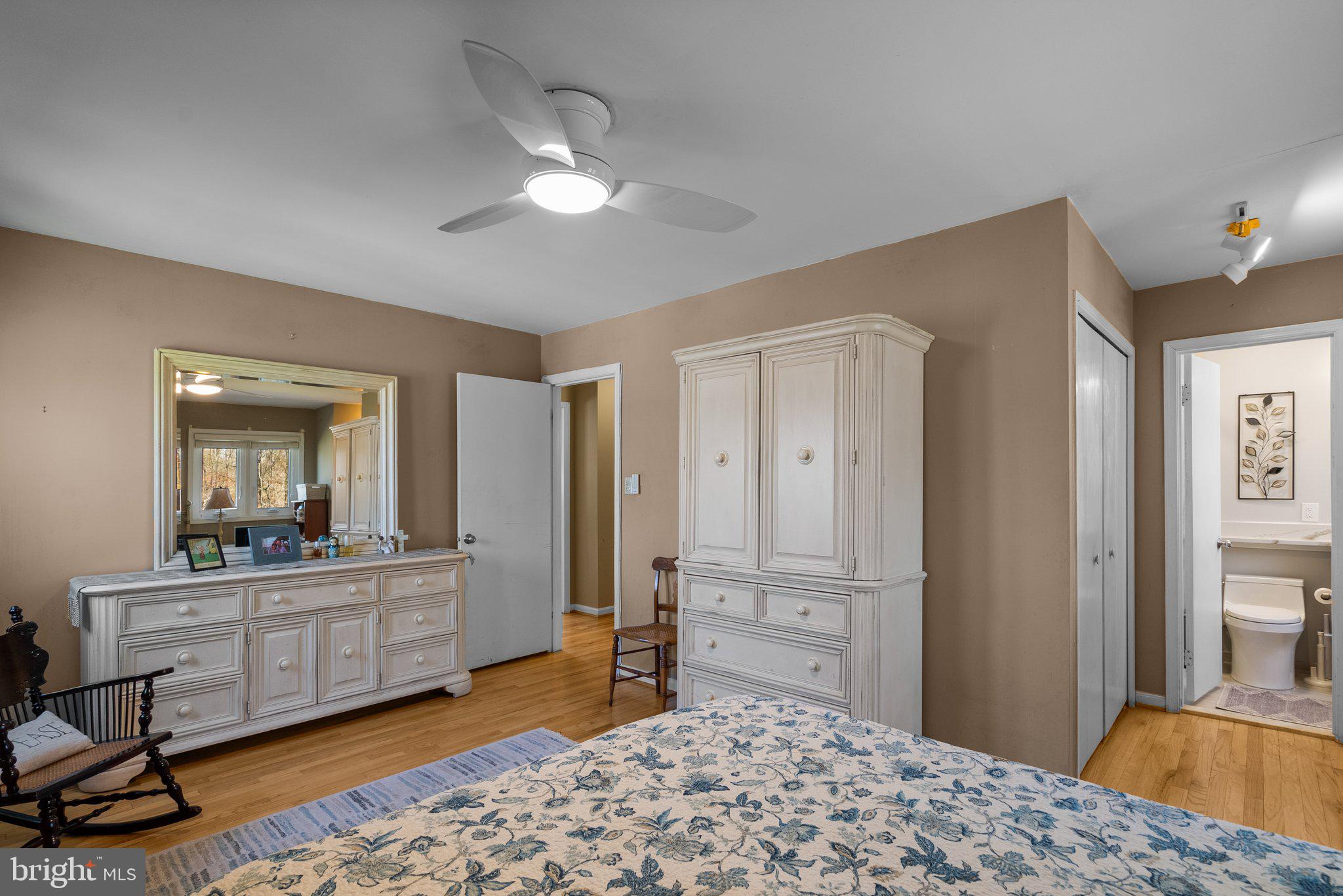 BROOKEVILLE KNOLLS - Residential